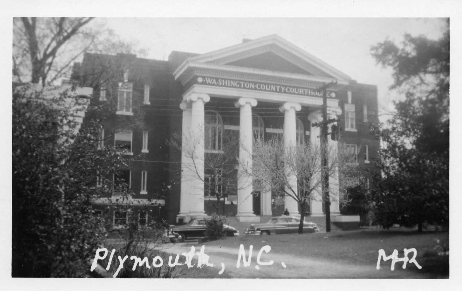 Postcard Courthouse..jpg