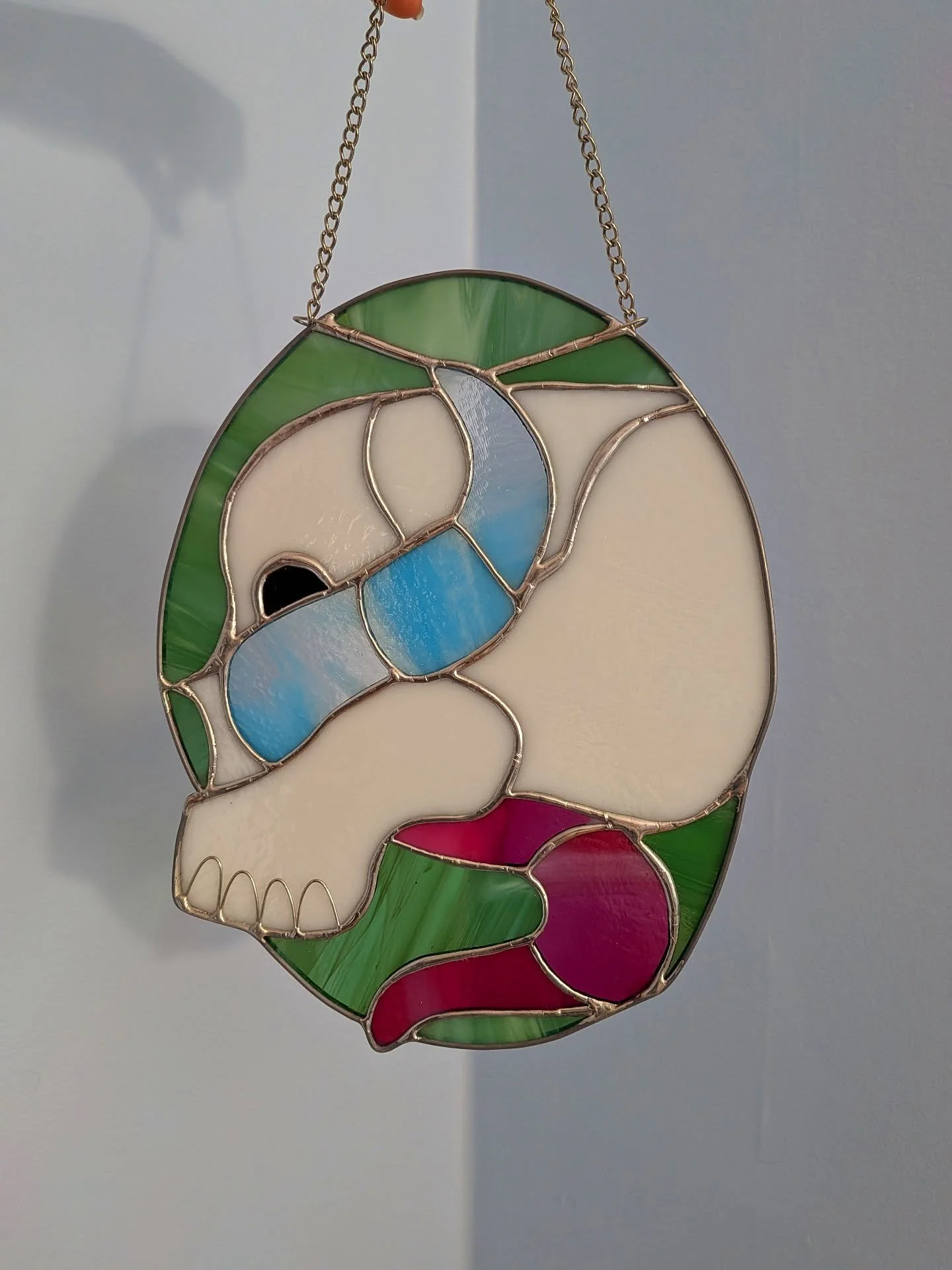 Another spooky cutie making his debut at @wonderwoodsprings this Saturday!

#spookybutcute #stainedglass #stainedglassartist