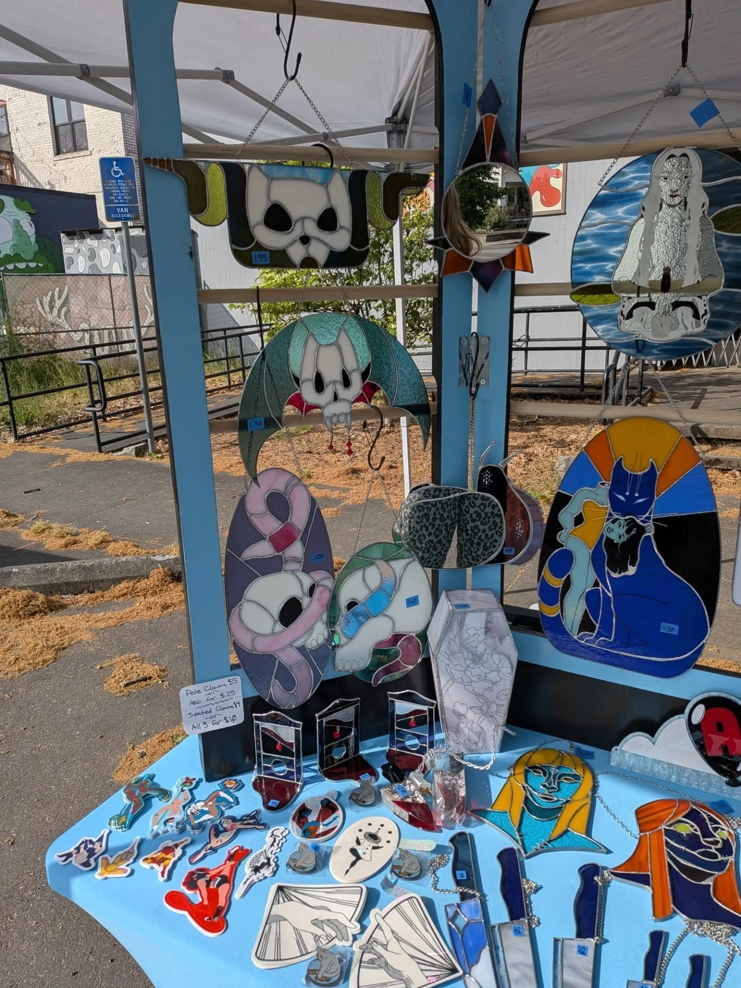 All set up for St John's Bizarre in the Wonderwood Springs parking lot! Come say hey from 10-6 ✌🏻

(Note: The St. John's Bridge is currently shut down and no current estimate for reopening)