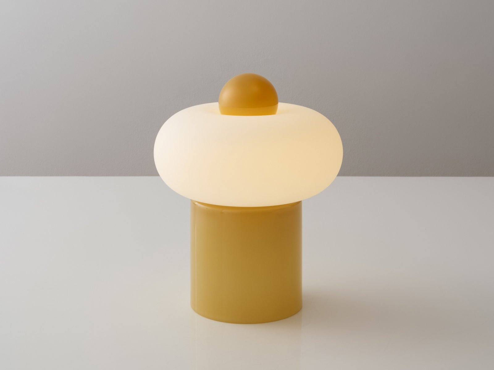 Capsula_Yellow_Lit.jpg