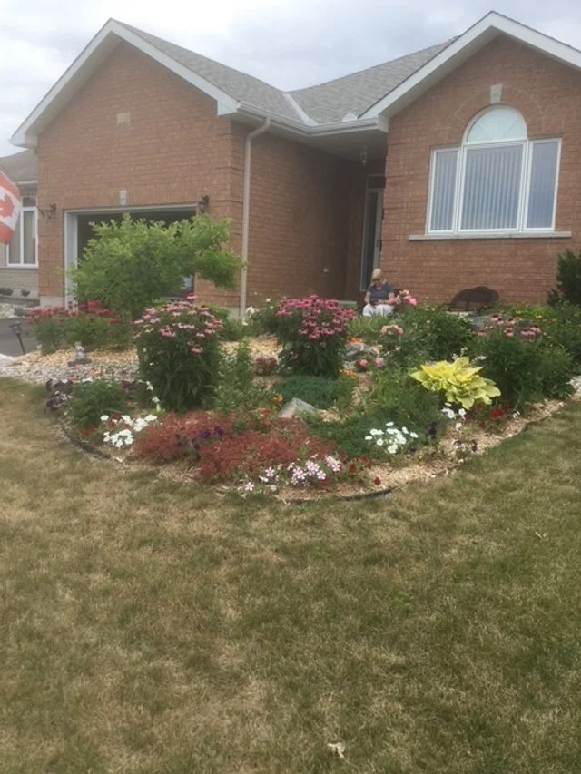 10 Antonio Way (Summer Photo #2).JPG