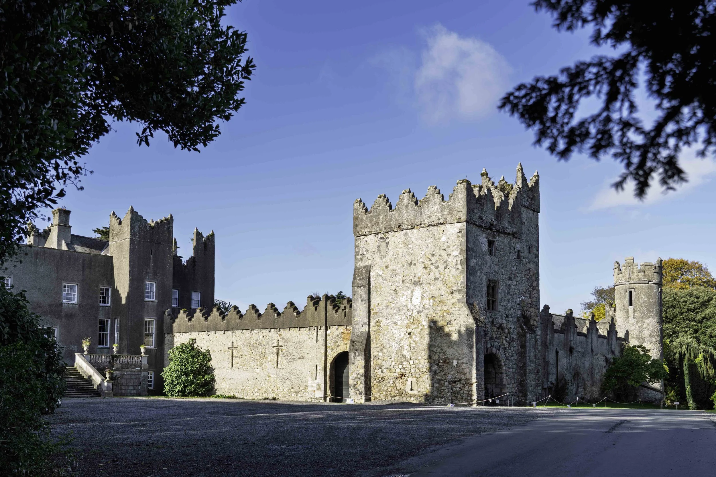 Howth Castle, historic medieval estate, Dublin – bCLPhoto