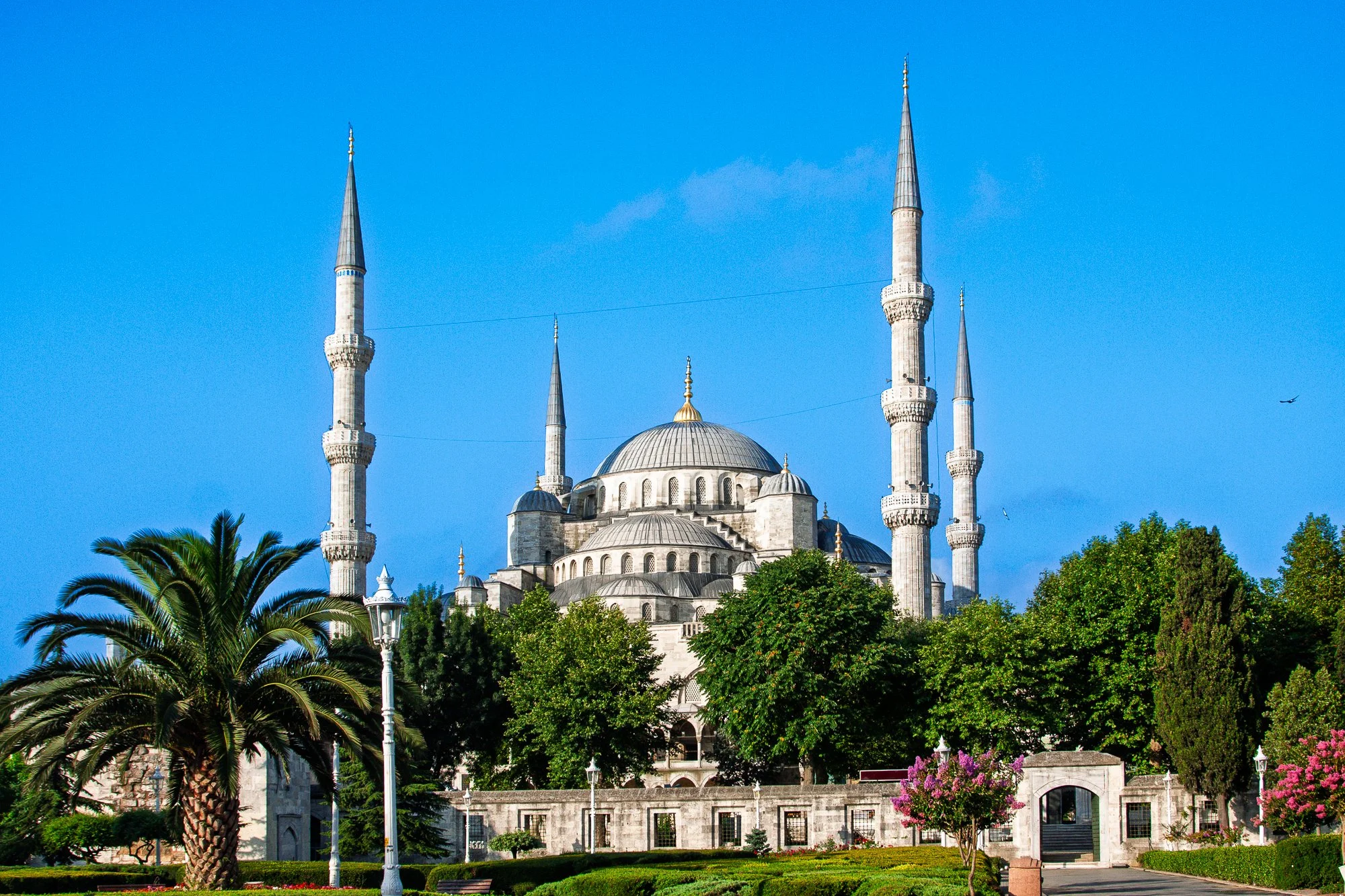 Sultanahmet Mosques: Istanbul's Sacred Skyline