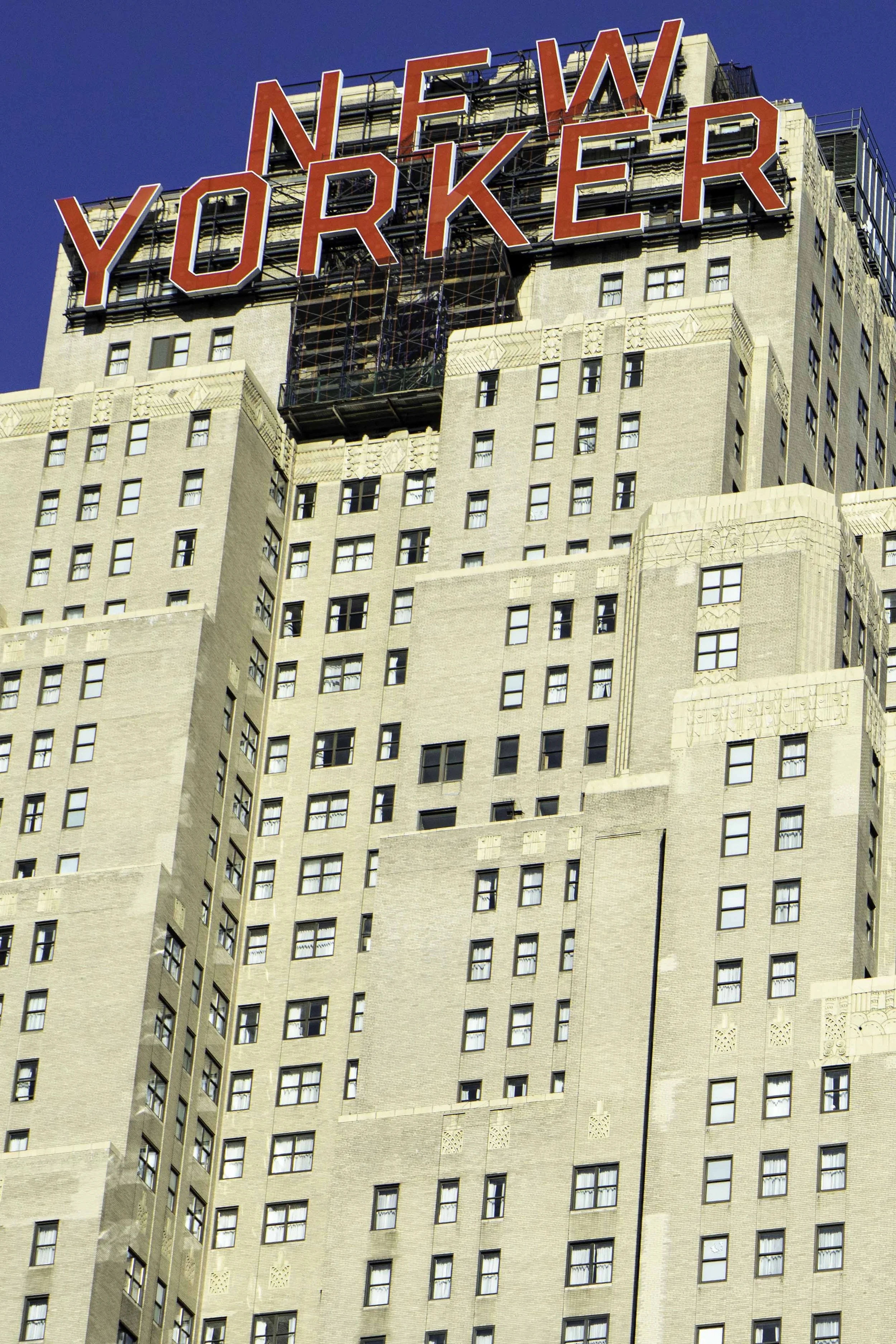 The New Yorker Hotel, New York – urban architecture – bCLPhoto