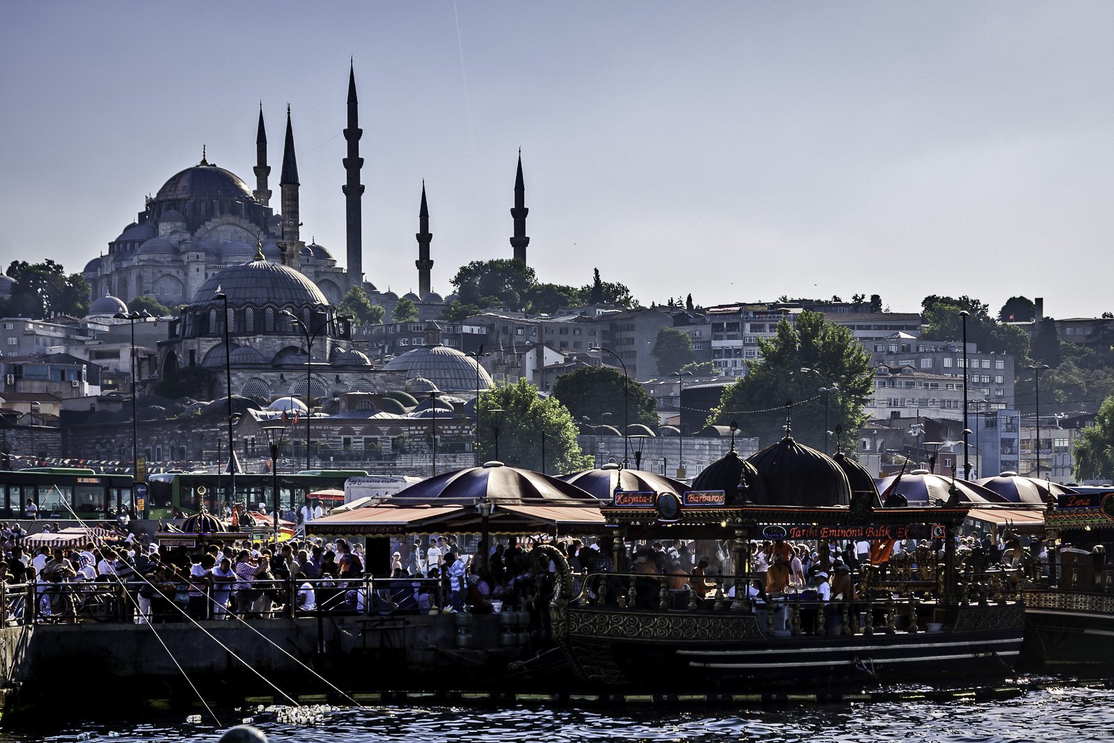Istanbul cityscape – urban architecture – bCLPhoto