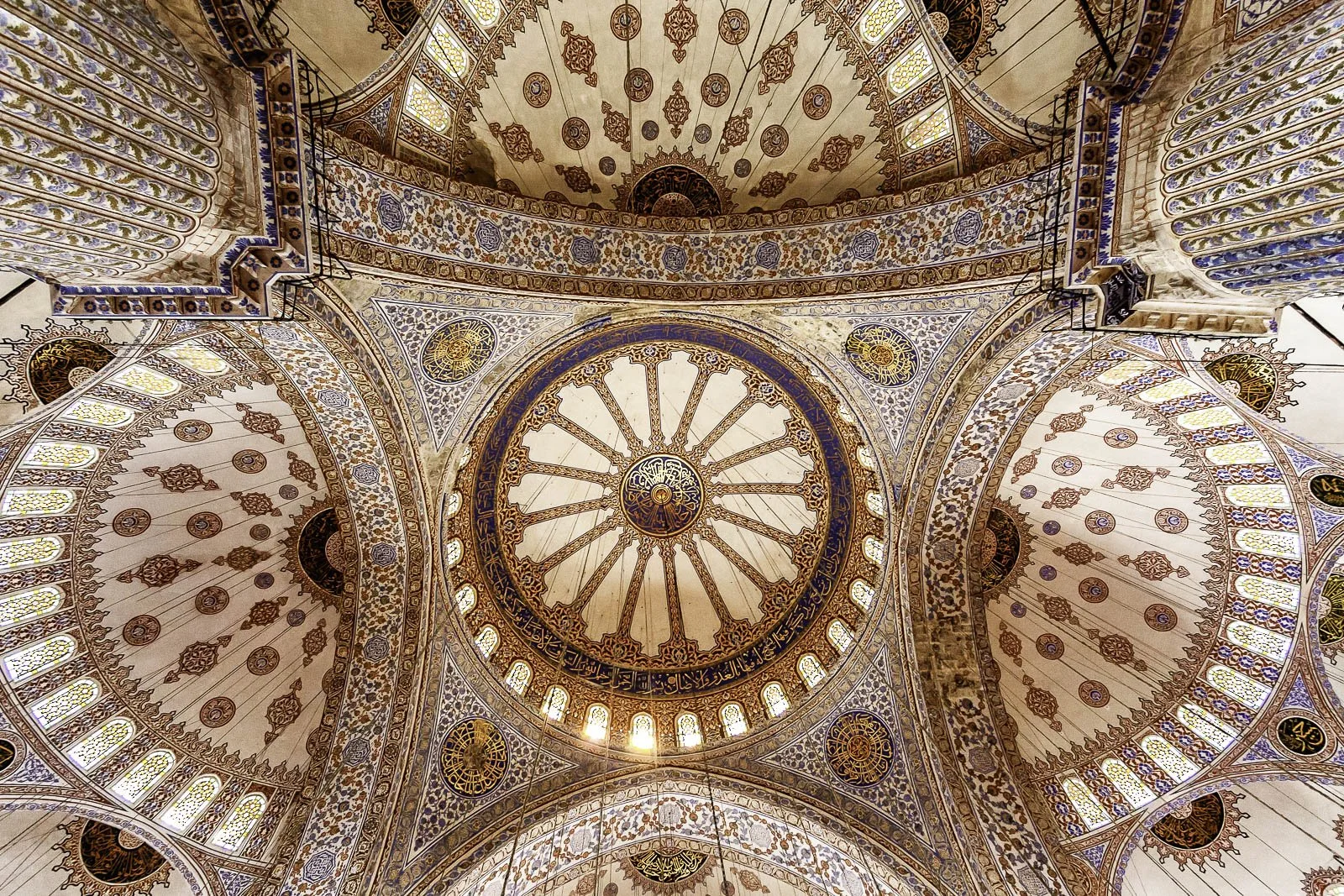 ISTANBUL Blue Mosque ceiling