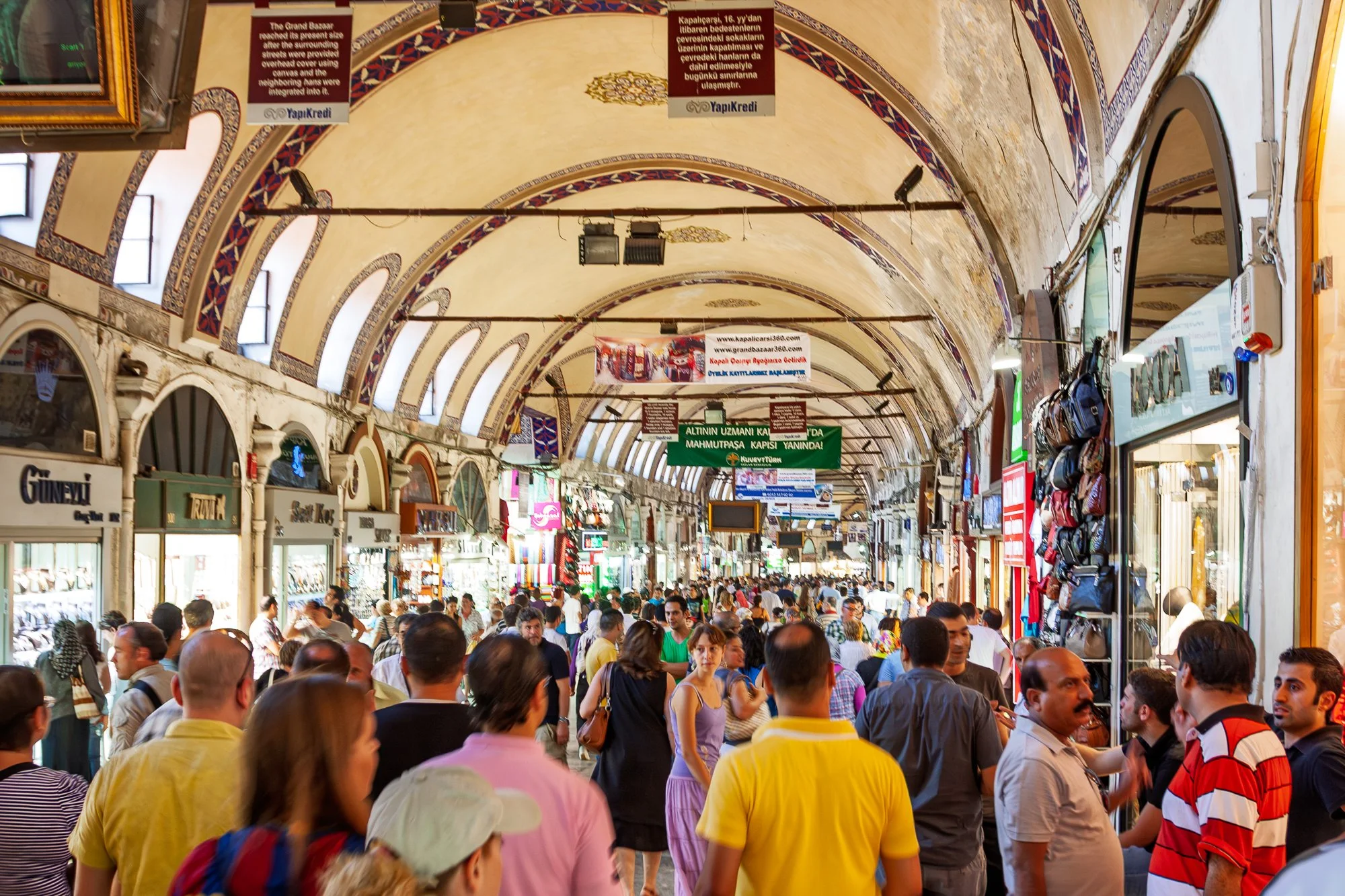 Grand Bazaar Istanbul Photography: Inside Kapalıçarşı