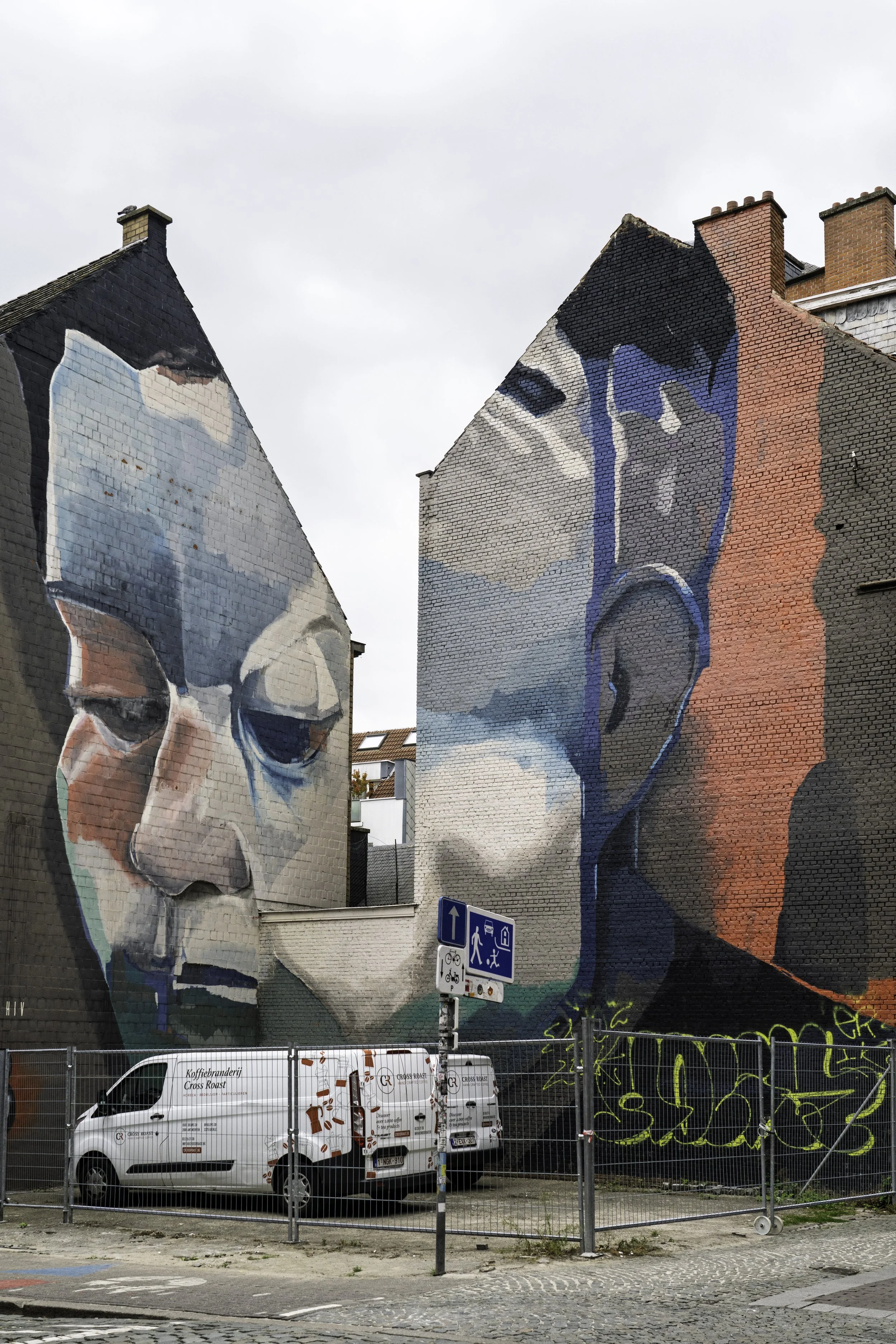 Street art in Antwerp - Street Photography'