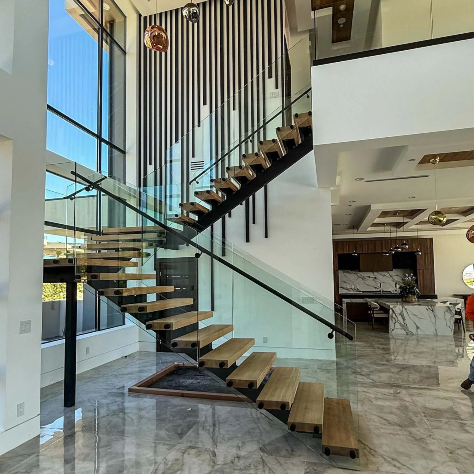What Should a Glass Railing Quote Include?