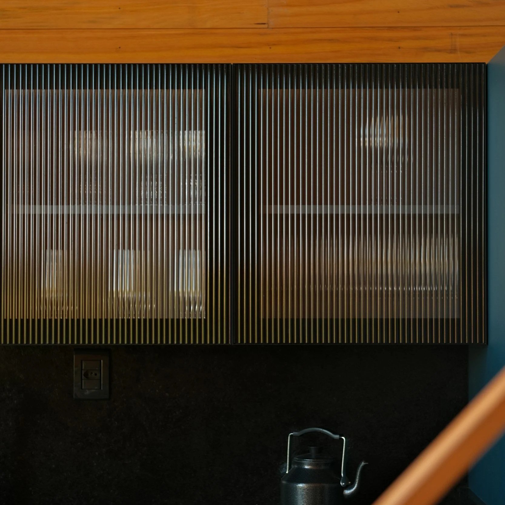 Can You Use a Mirror as a Kitchen Backsplash?