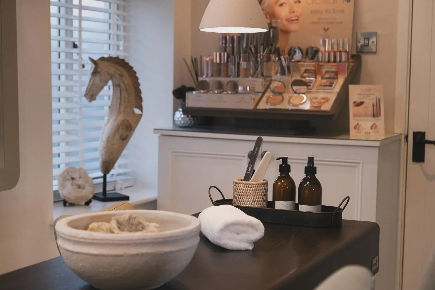 ☀️As we patiently wait for the suns arrival here at Beauty Barn Clinic we&rsquo;re bursting with exciting updates! 🌟 

We&rsquo;re adjusting select treatment prices to maintain our top-notch standards. Visit our website for the updated price list. ?
