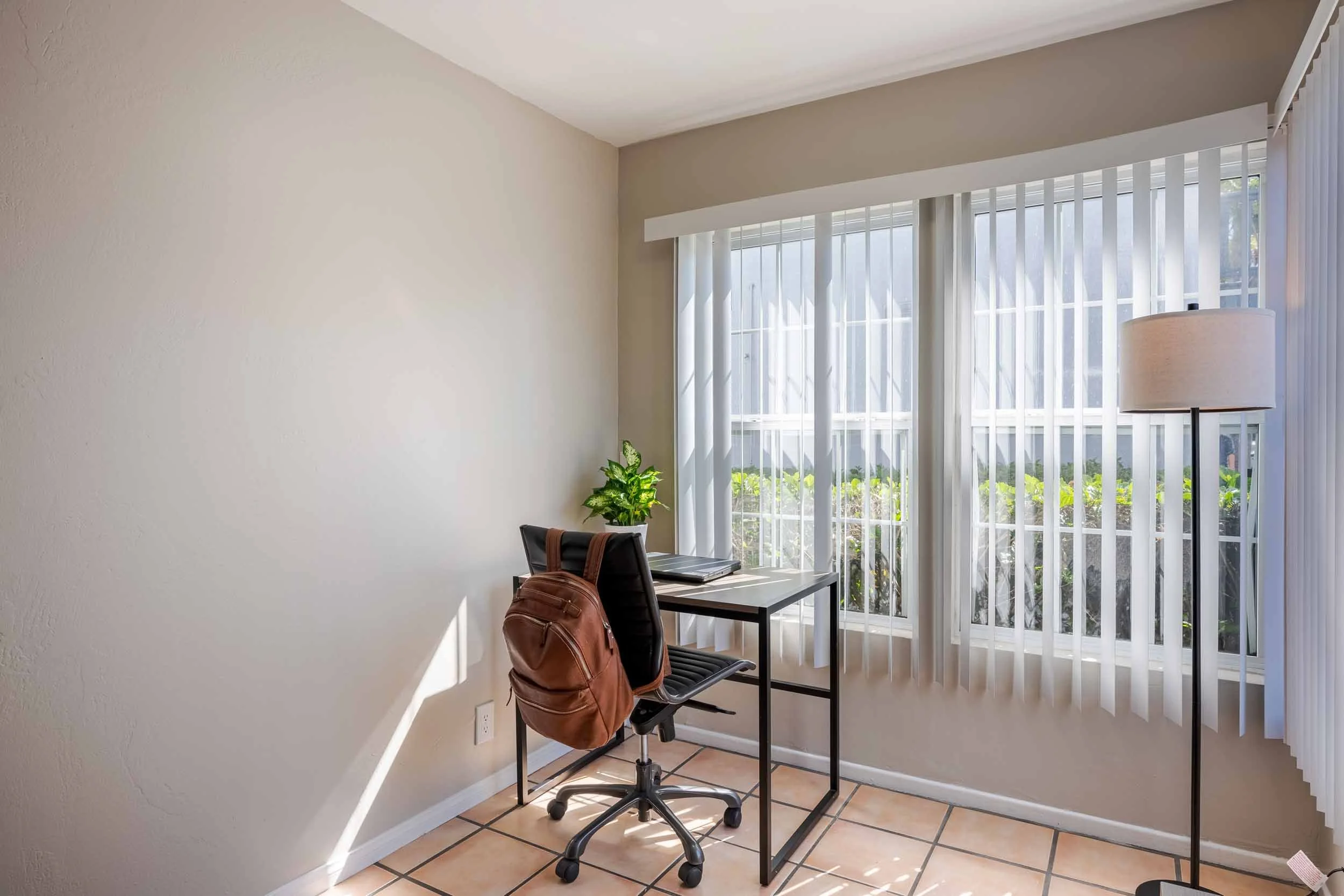 Solis Isla Vista-POI-02.jpg