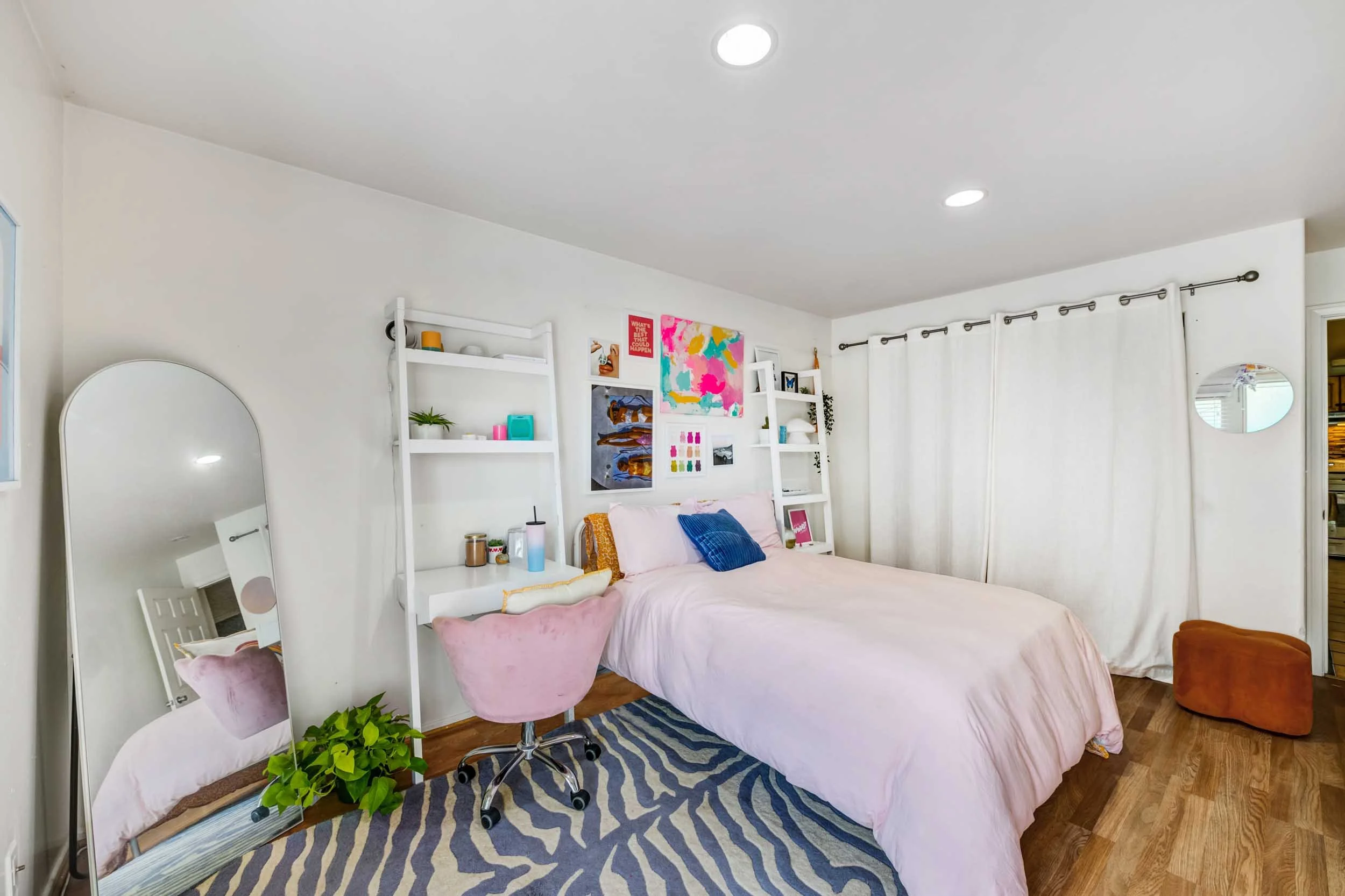 Solis Isla Vista-POI-007.jpg