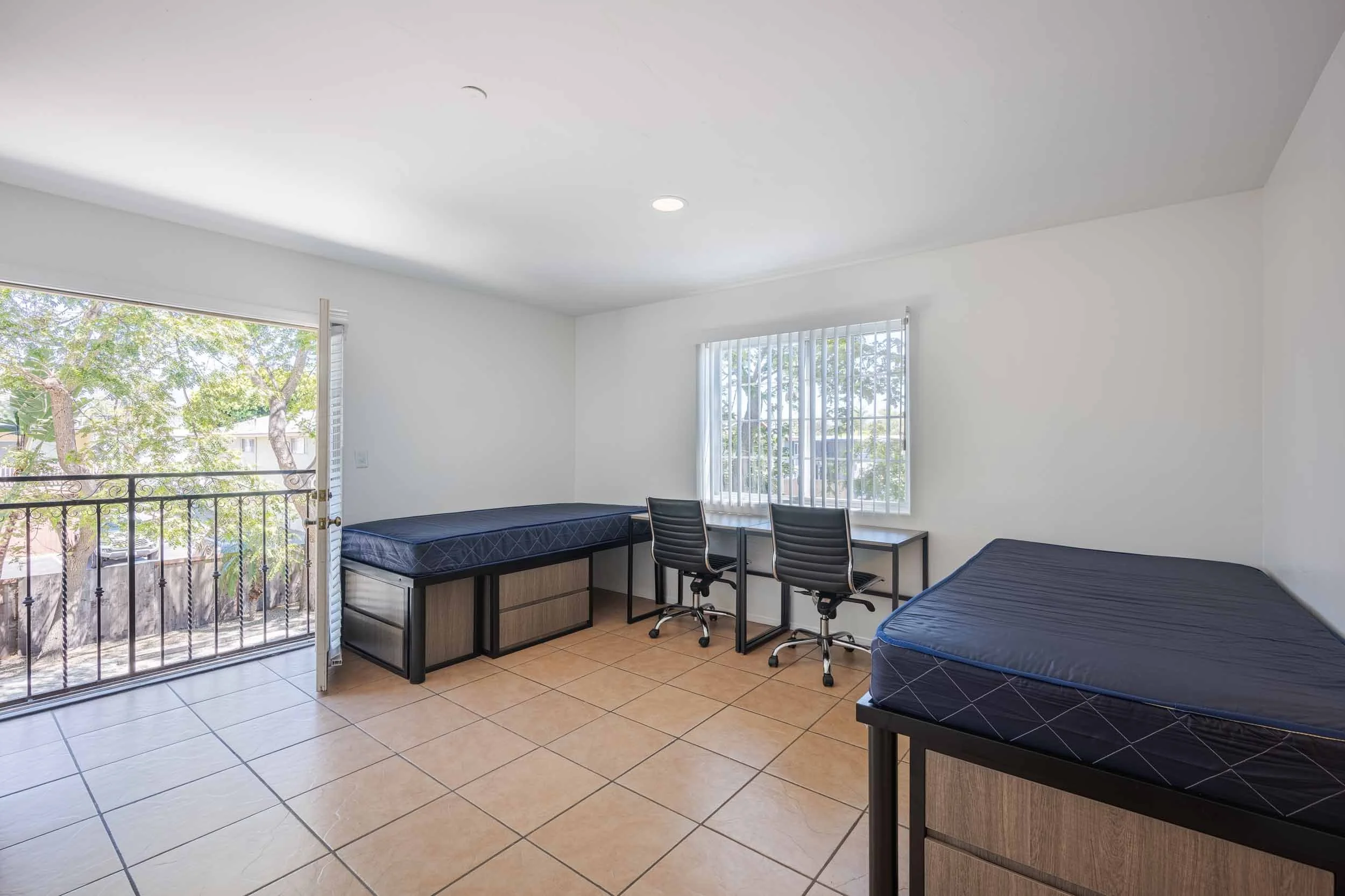 Solis Isla Vista-POI-16.jpg