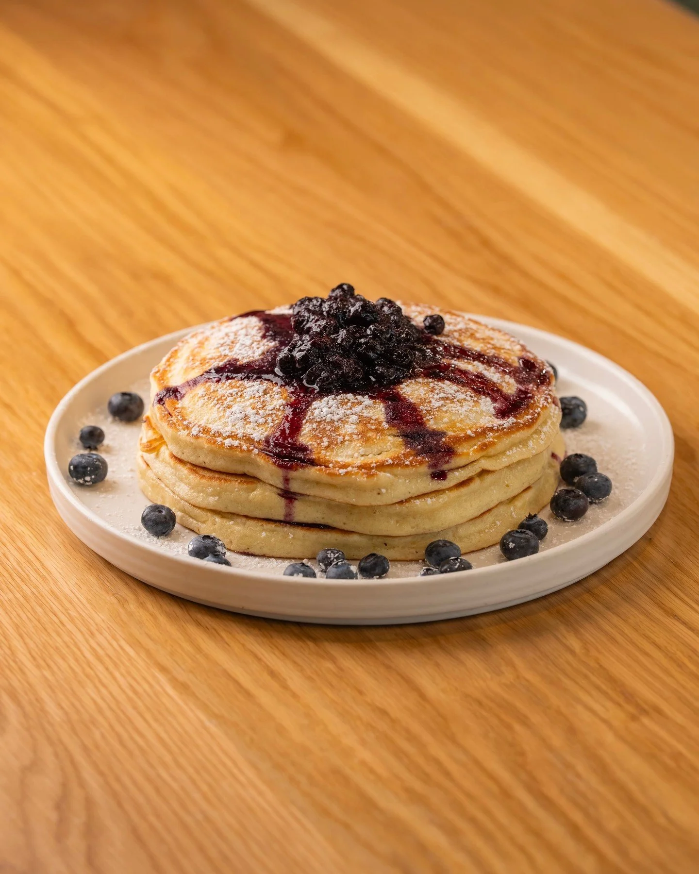 Fluffy and buttery pancakes,loaded with blueberries, count me in!🥞🫐

Open Daily | 7am-2pm
📍3207 N Hayden Rd. Scottsdale, AZ 85251

#TheEleanor #BrunchEats #ScottsdaleBrunch #CafeEats #BlueberryPancakes