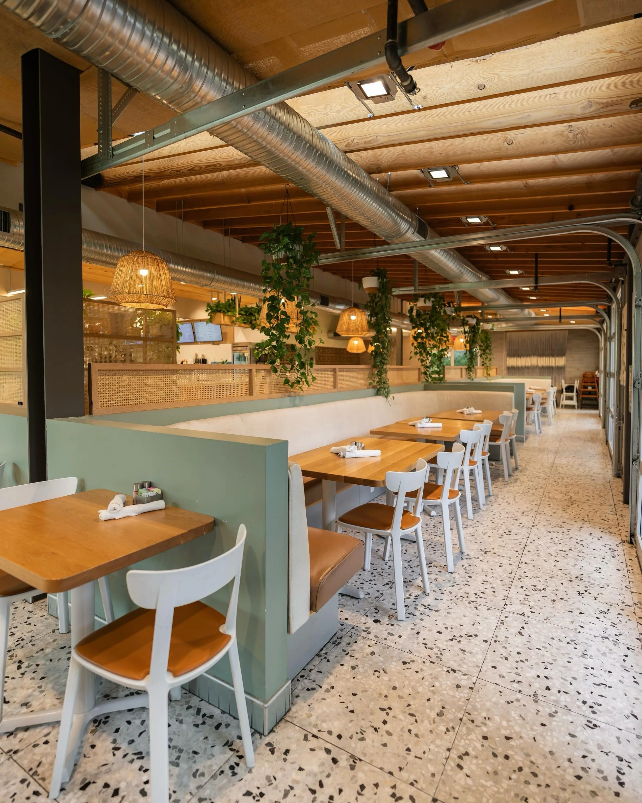Your table&rsquo;s waiting&hellip;🥞☕️

This is your sign to make that brunch reservation, link in the bio🔗

7am-2pm ➡️ Daily ☀️

📍3207 N Hayden Rd. Scottsdale, AZ 85251
.
.
.
.
#brunch #theeleanor #scottsdale #brunchspot #az