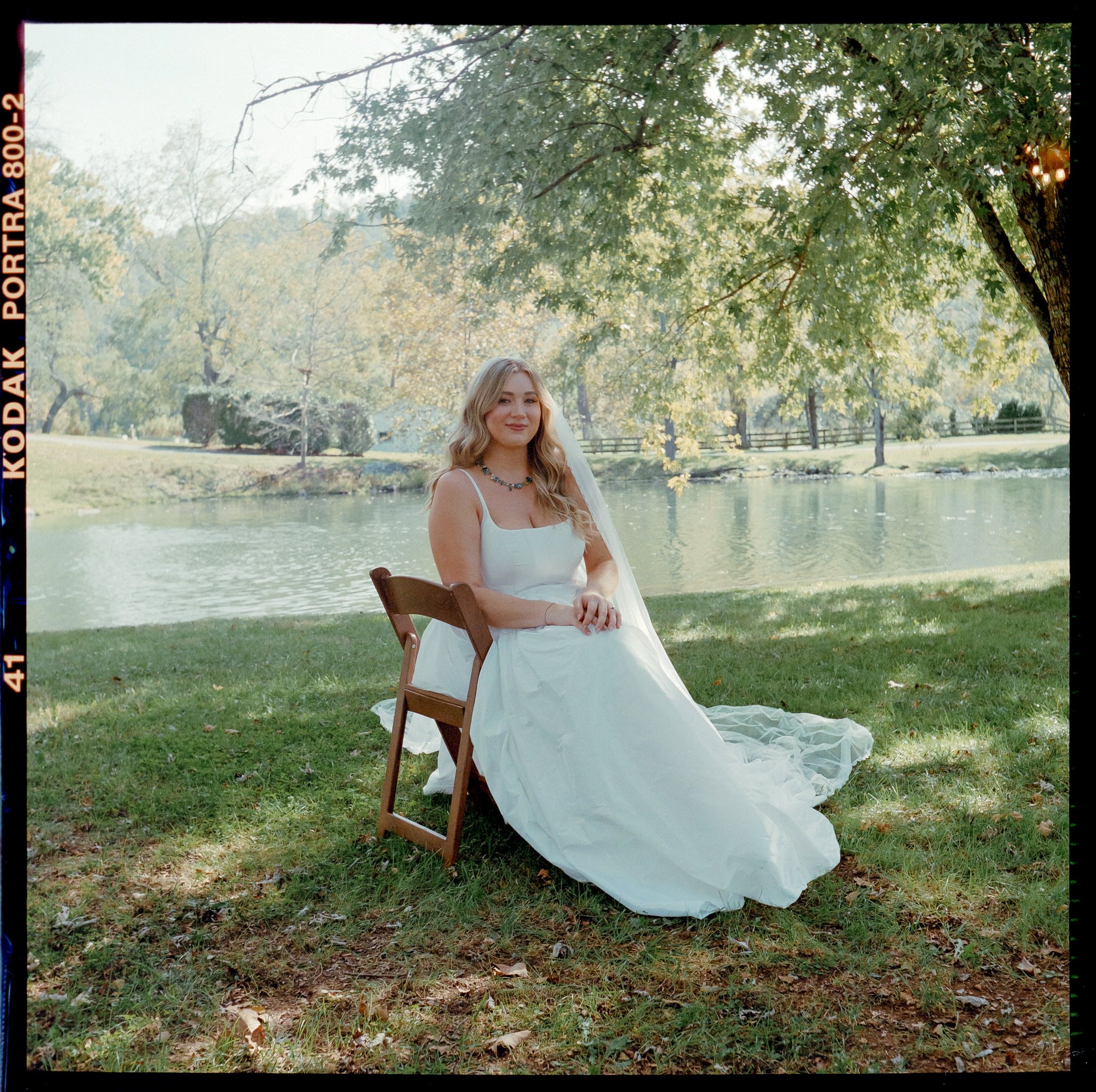 farrah-fox-virginia-wedding-photographer-film-jordan-walt-26.jpg