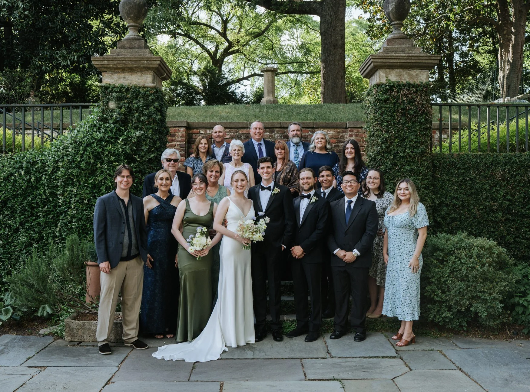 farrah-b-fox-virginia-wedding photographer-film-hybrid-grace-tyler101.jpg