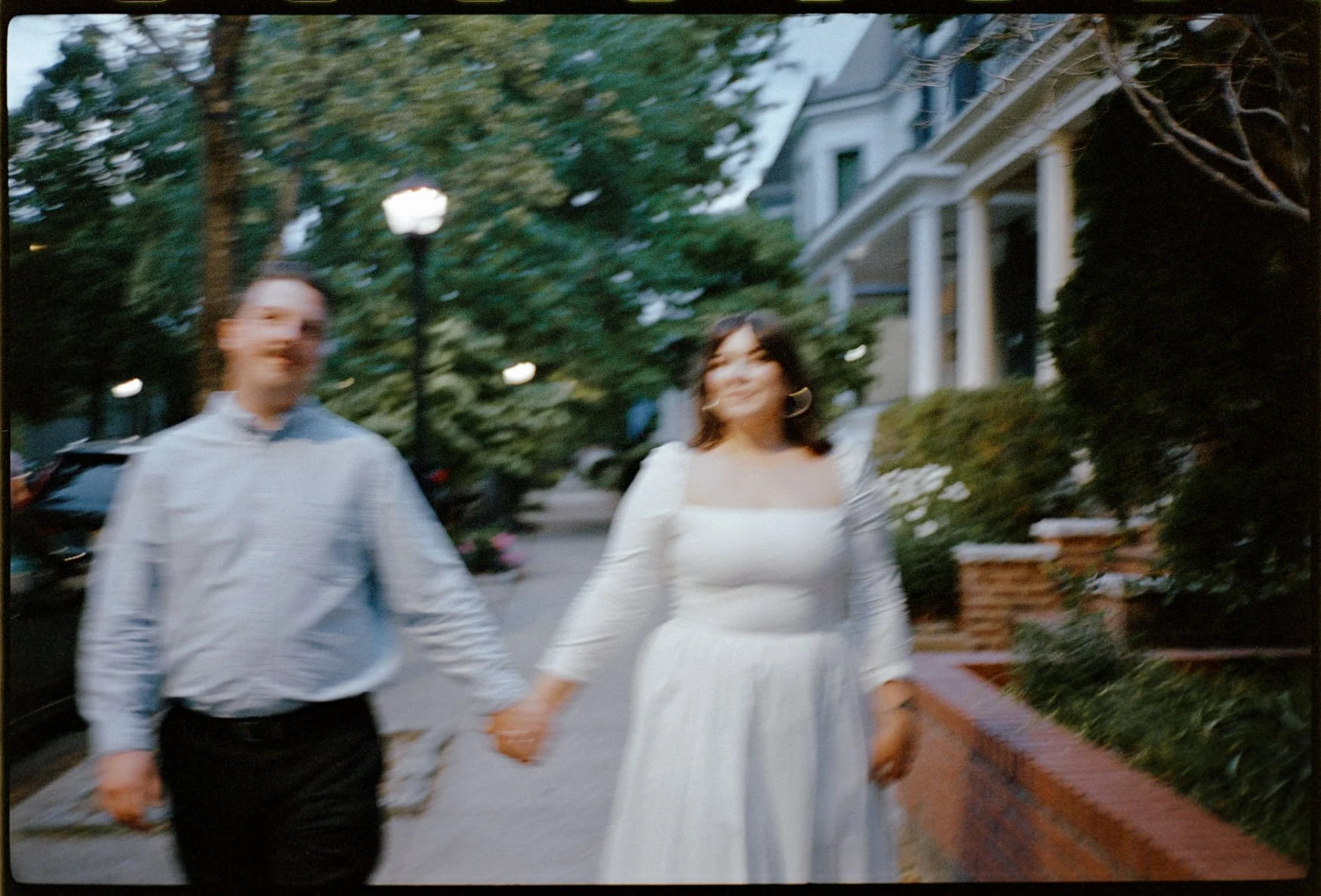 farrah-b-fox-virginia-wedding photographer-film-liz51.jpg