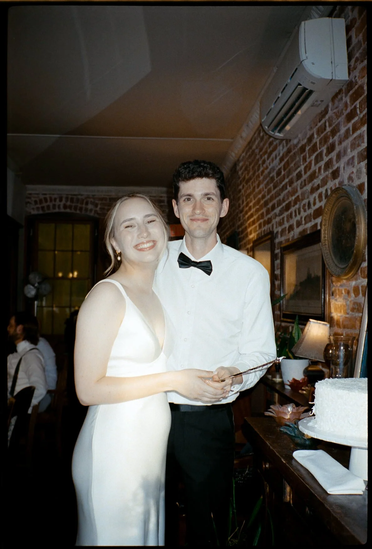 farrah-b-fox-virginia-wedding photographer-film-hybrid-grace-tyler139.jpg