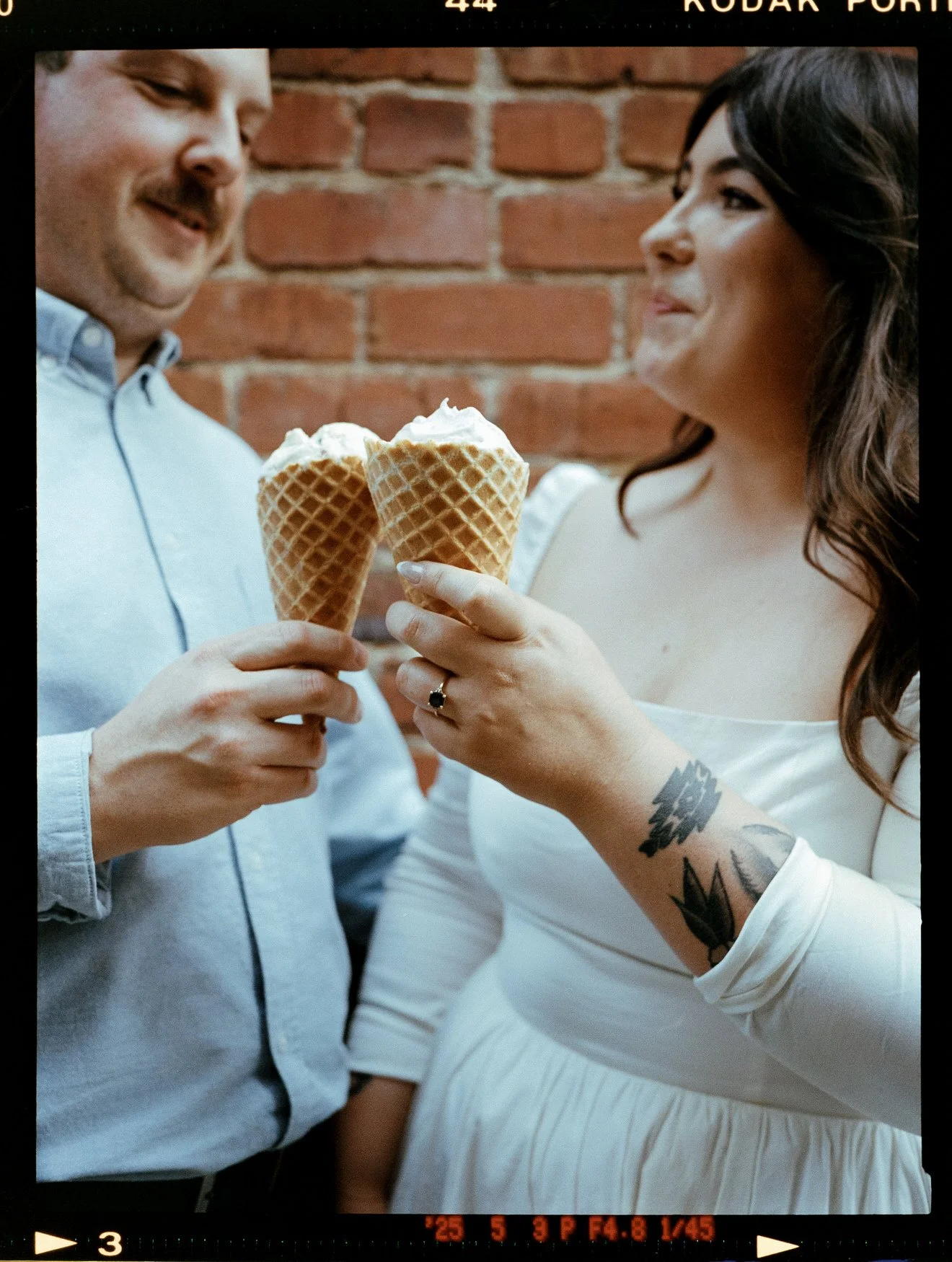 farrah-b-fox-virginia-wedding photographer-film-liz19.jpg