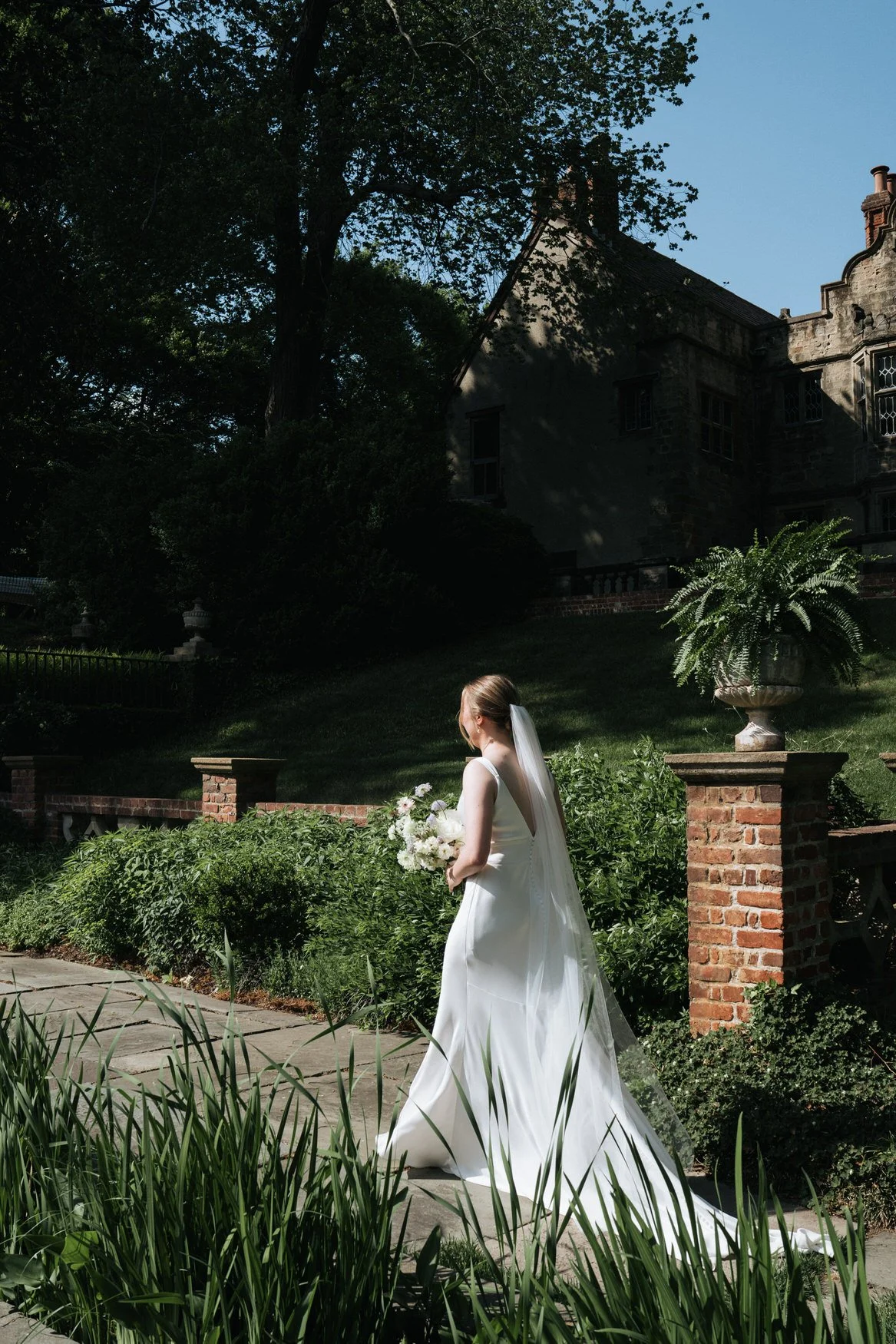 farrah-b-fox-virginia-wedding photographer-film-hybrid-grace-tyler82.jpg