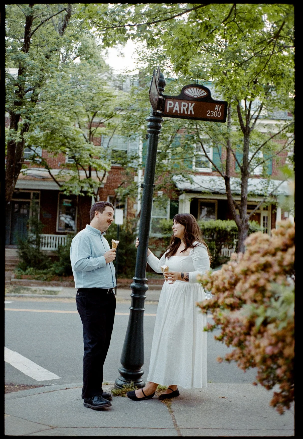 farrah-b-fox-virginia-wedding photographer-film-liz28.jpg
