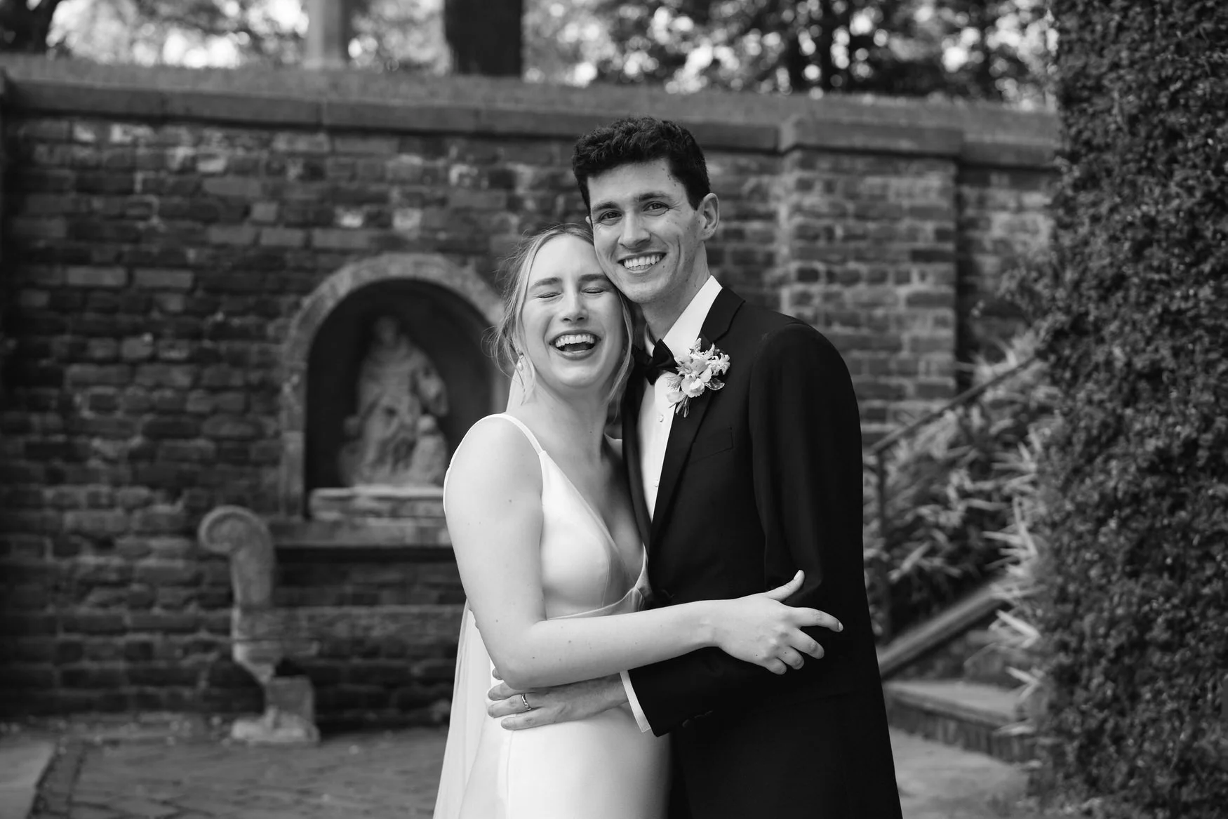 farrah-b-fox-virginia-wedding photographer-film-hybrid-grace-tyler98.jpg