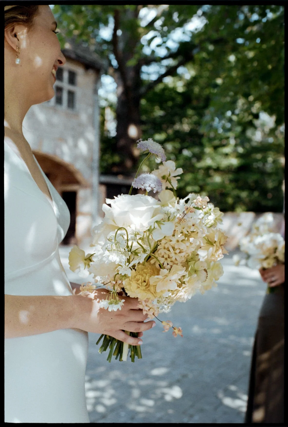 farrah-b-fox-virginia-wedding photographer-film-hybrid-grace-tyler78.jpg