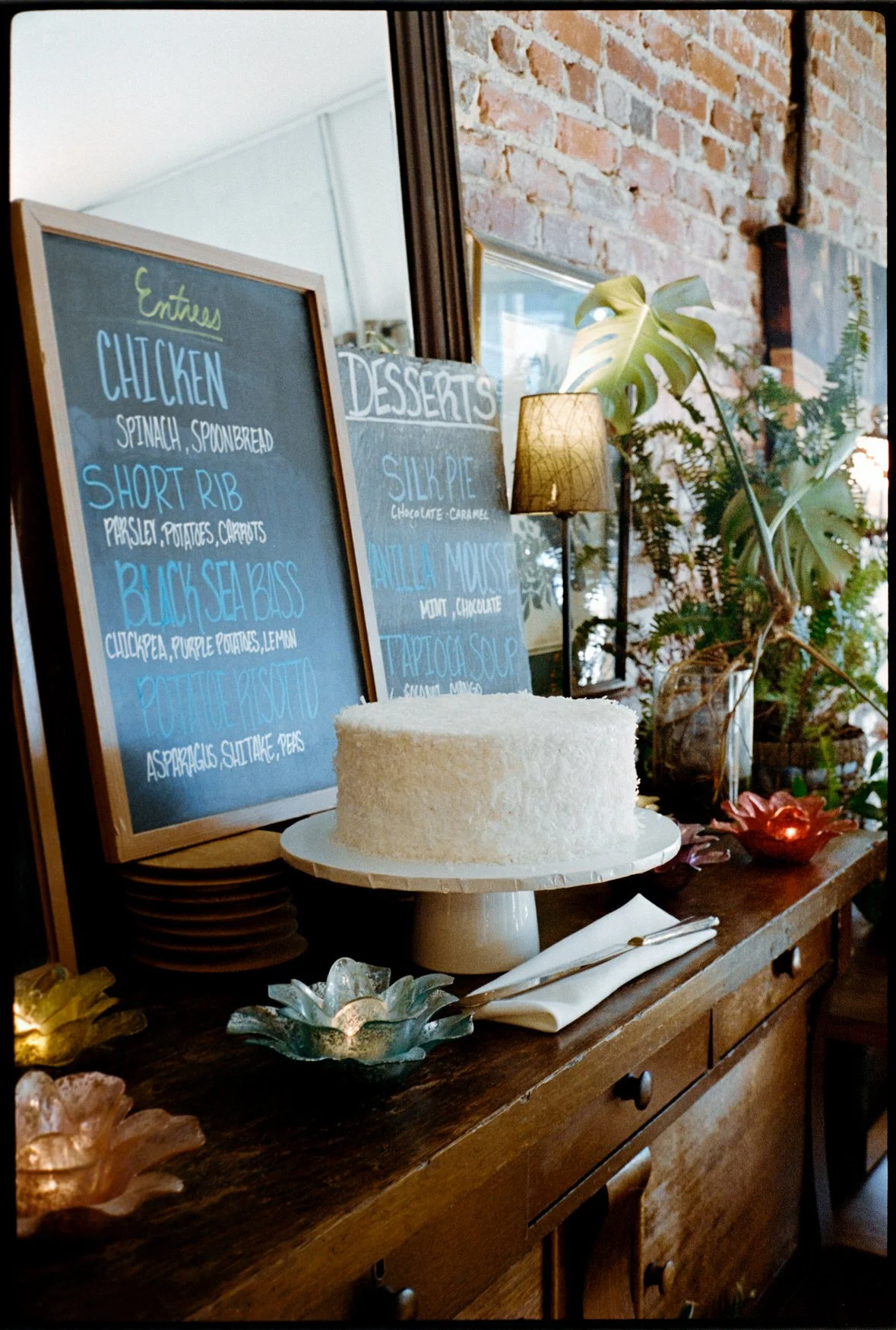 farrah-b-fox-virginia-wedding photographer-film-hybrid-grace-tyler12.jpg