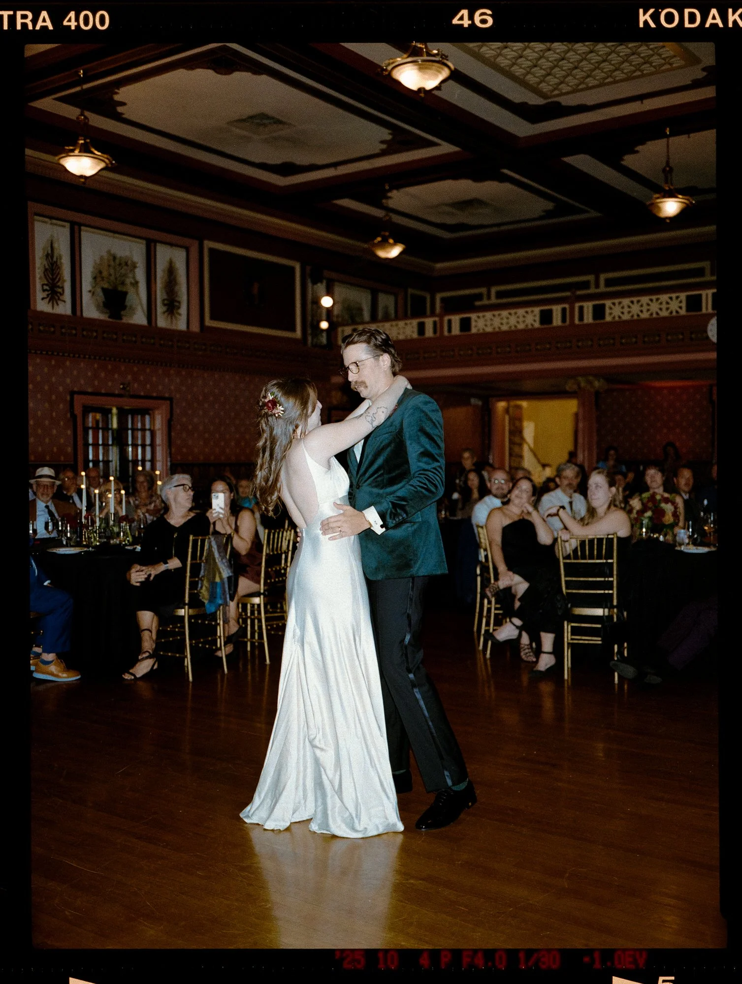 farrah-fox-virginia-wedding-photographer-film-rachael38.jpg
