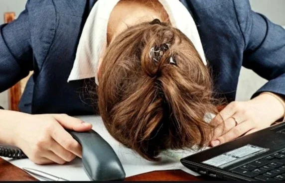 5 Signs You’re Suffering from Work Martyrdom