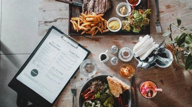 restaurant menu breakfast teaser.jpg