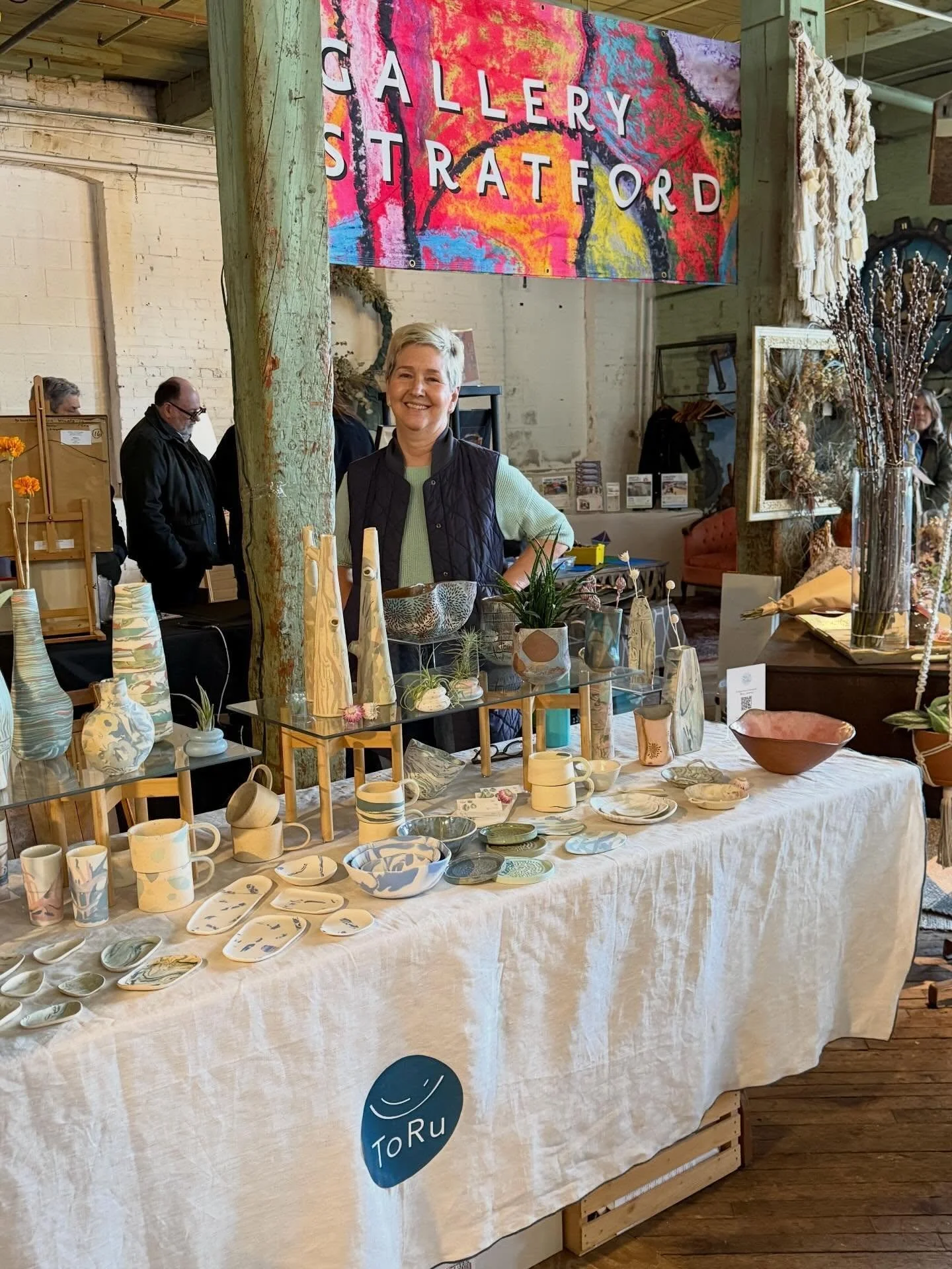 Thanks to everyone who stopped by the @stratfordartmkt to support art. We appreciate u all so much 💕

It was a beautiful and sunny Spring day. A bit chilly so a great day to shop inside!
.
.
 .
.
.
#stratfordontario #stratfordartmkt #factory163 #sho