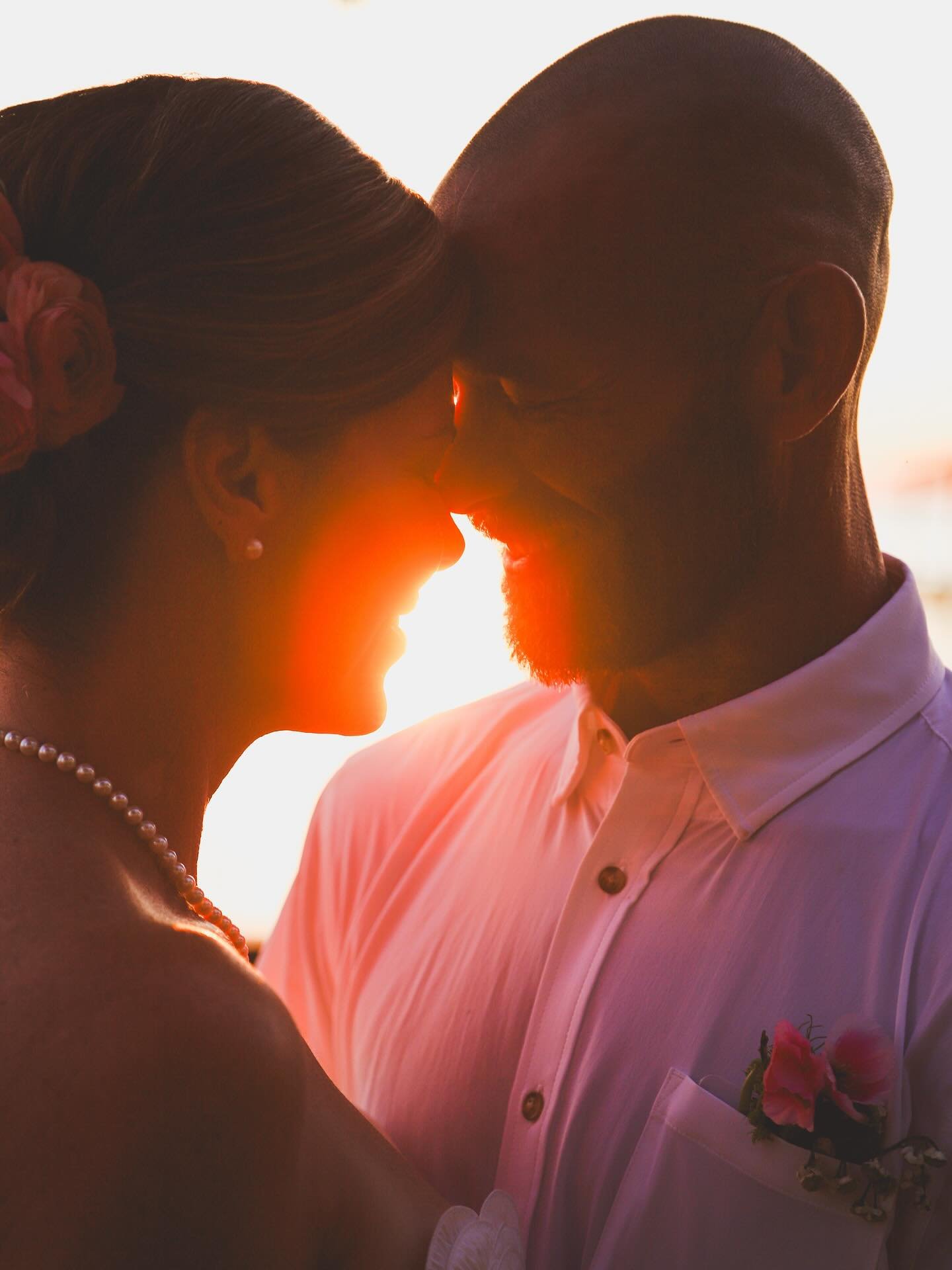 Courtney and Mike were some of the first people I met when I moved to Santa Rosa Beach. It was such an honor to have the opportunity to shoot their wedding. They deserve everything and more💒💐📸🥰🥰🥰
#30aphotographer #panamacitybeachphotographer #p