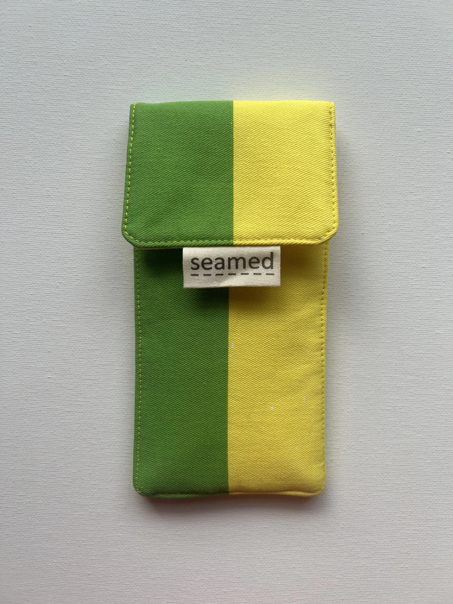 PRODUCT - Glasses Pouch - Wattle - Front.jpg