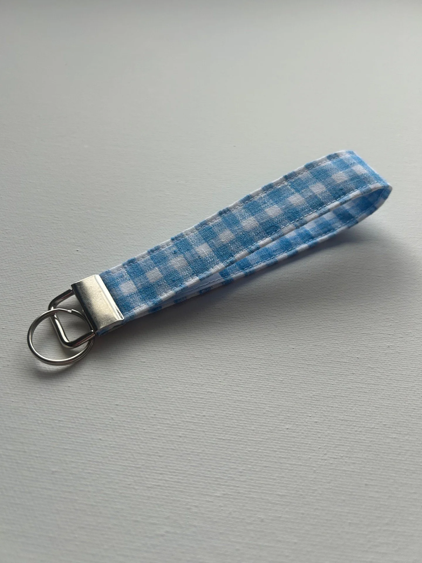 PRODUCT - Wristlet - Blue Gingham.jpg