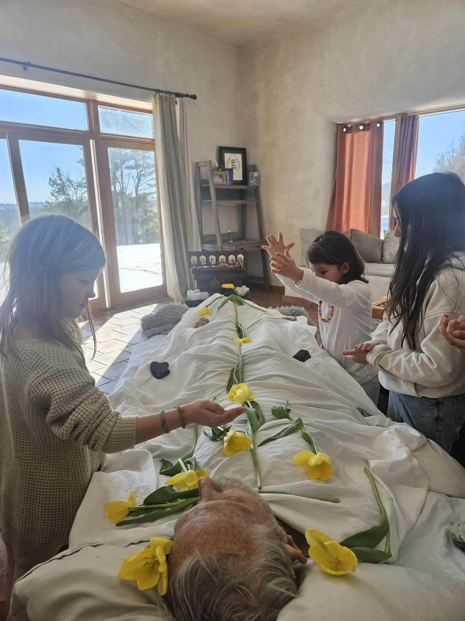 Should Children See A Dead Person? - A Mindful Approach to Dementia &amp; Psychedelics