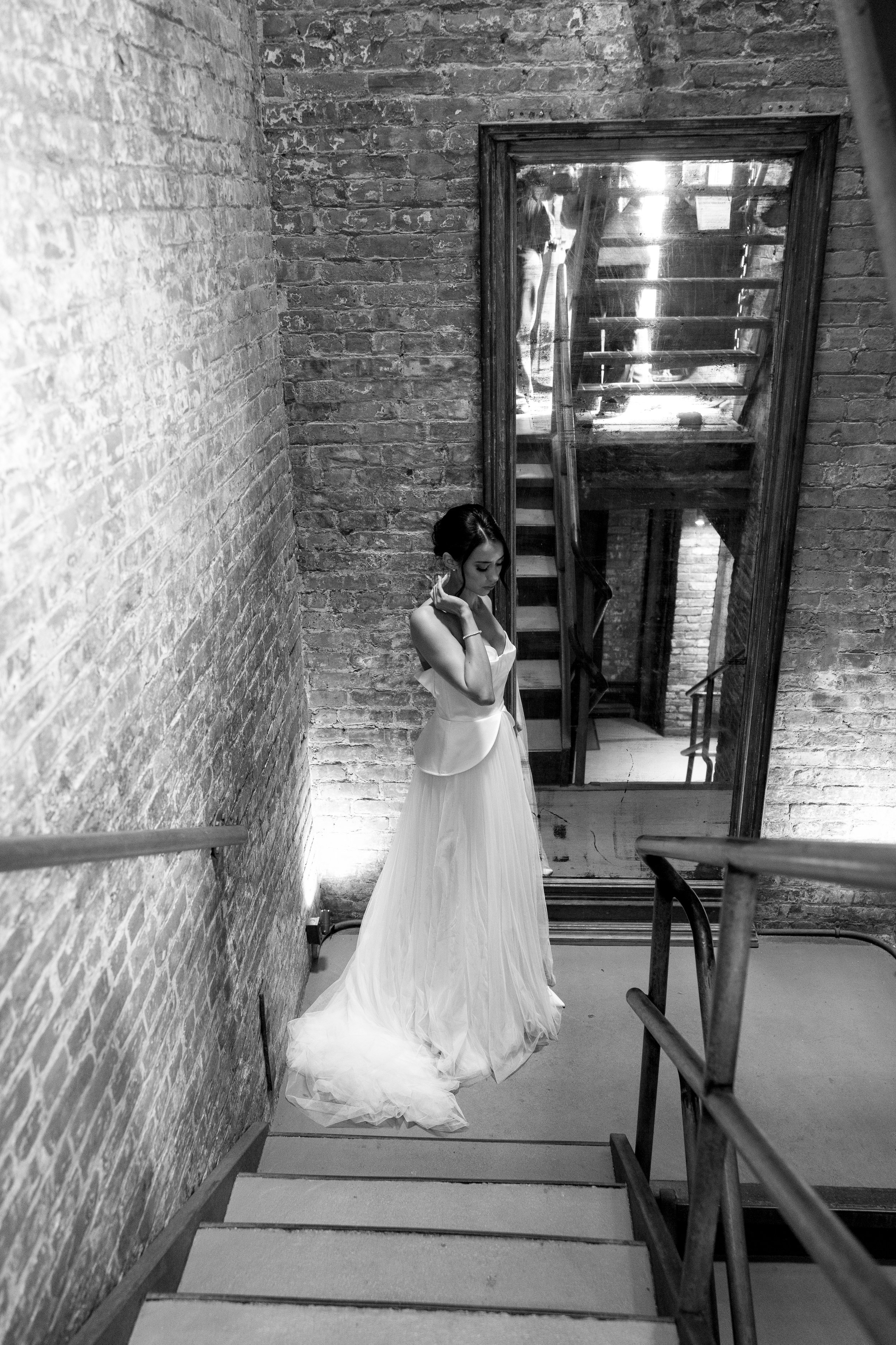 editorial-romantic-monochrome-wedding-foundry-nyc-920.jpg