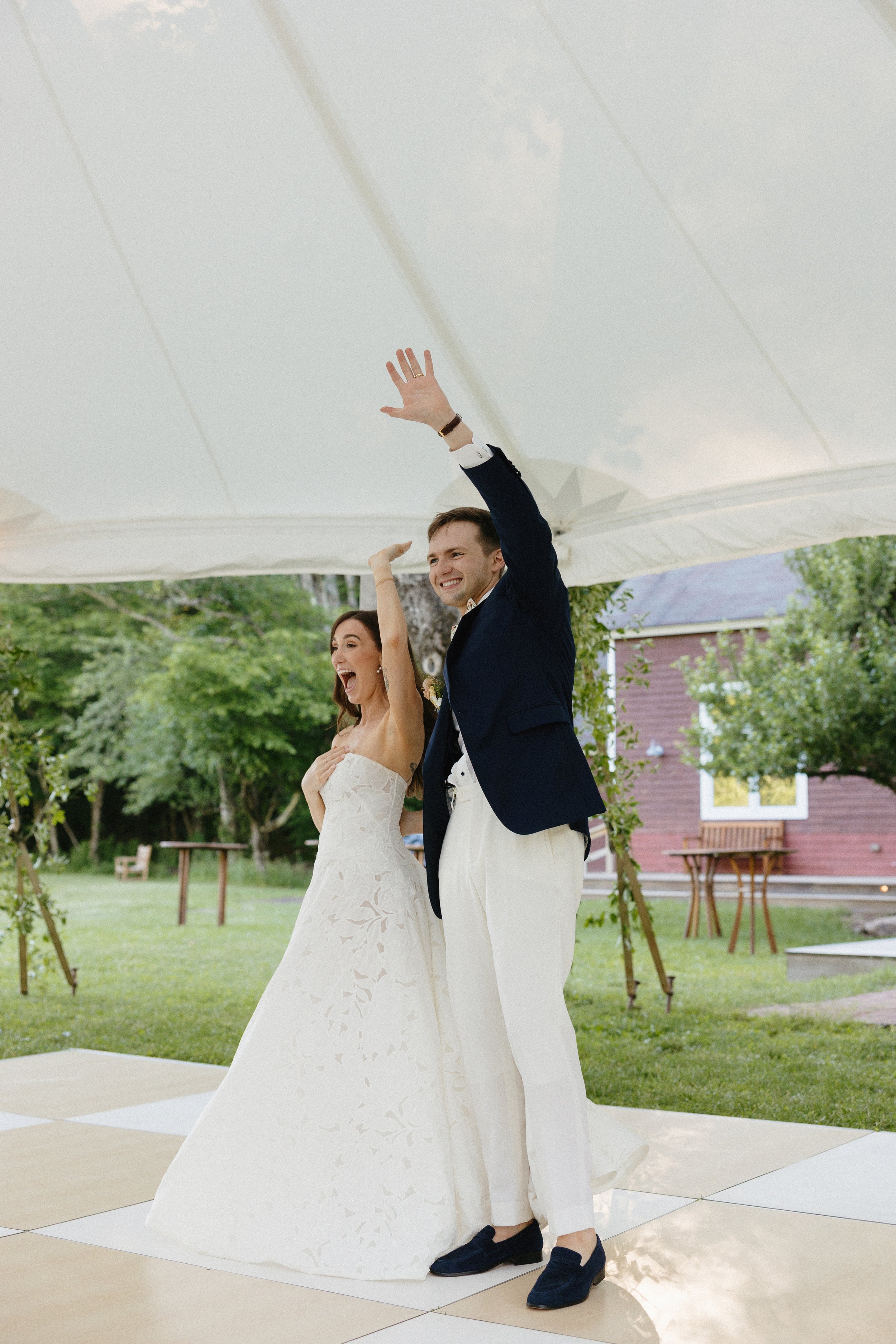 catskills-garden-party-wedding-beaverkill-valley-inn-3694.jpg