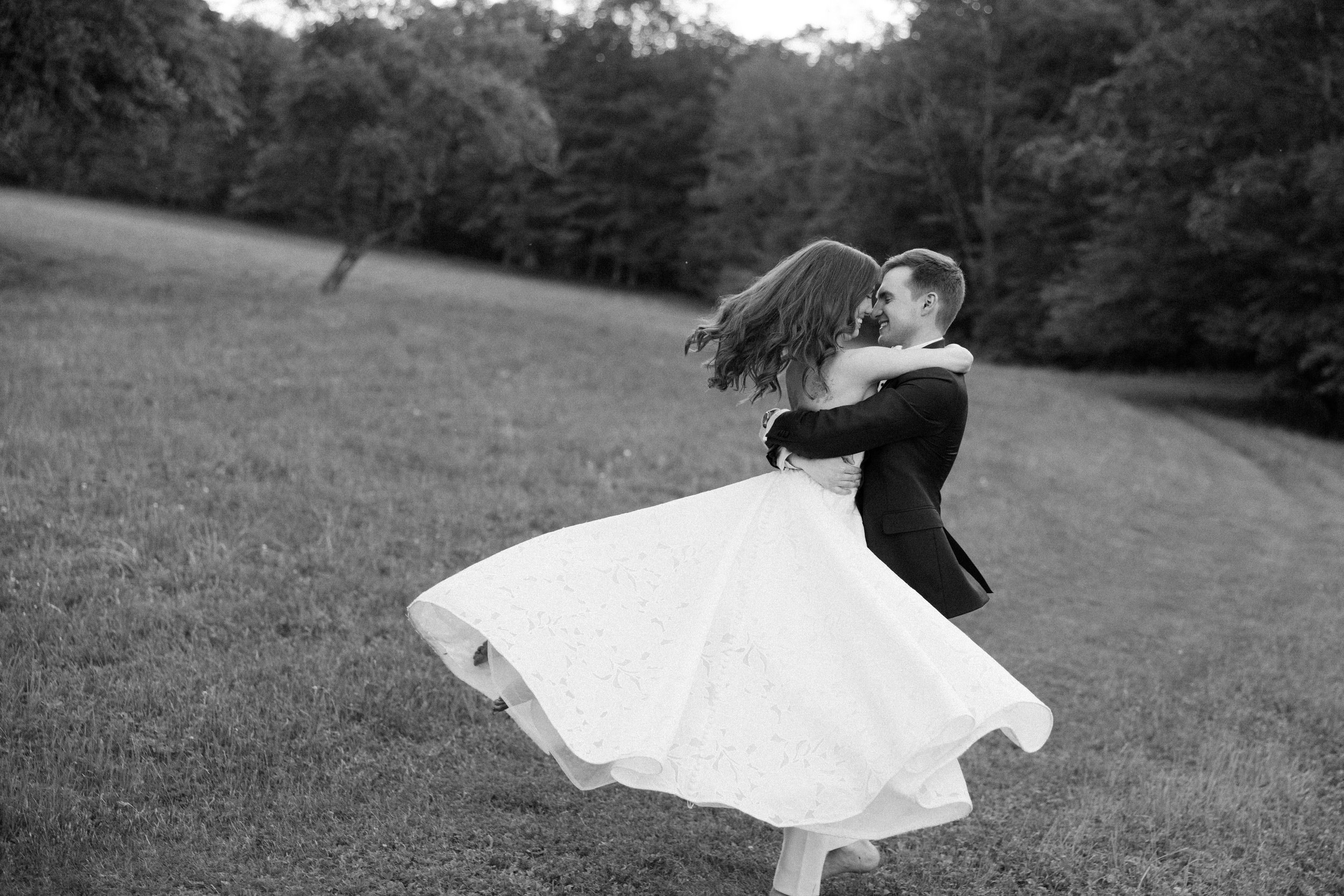 catskills-garden-wedding-beaverkill-valley-inn-29.jpg