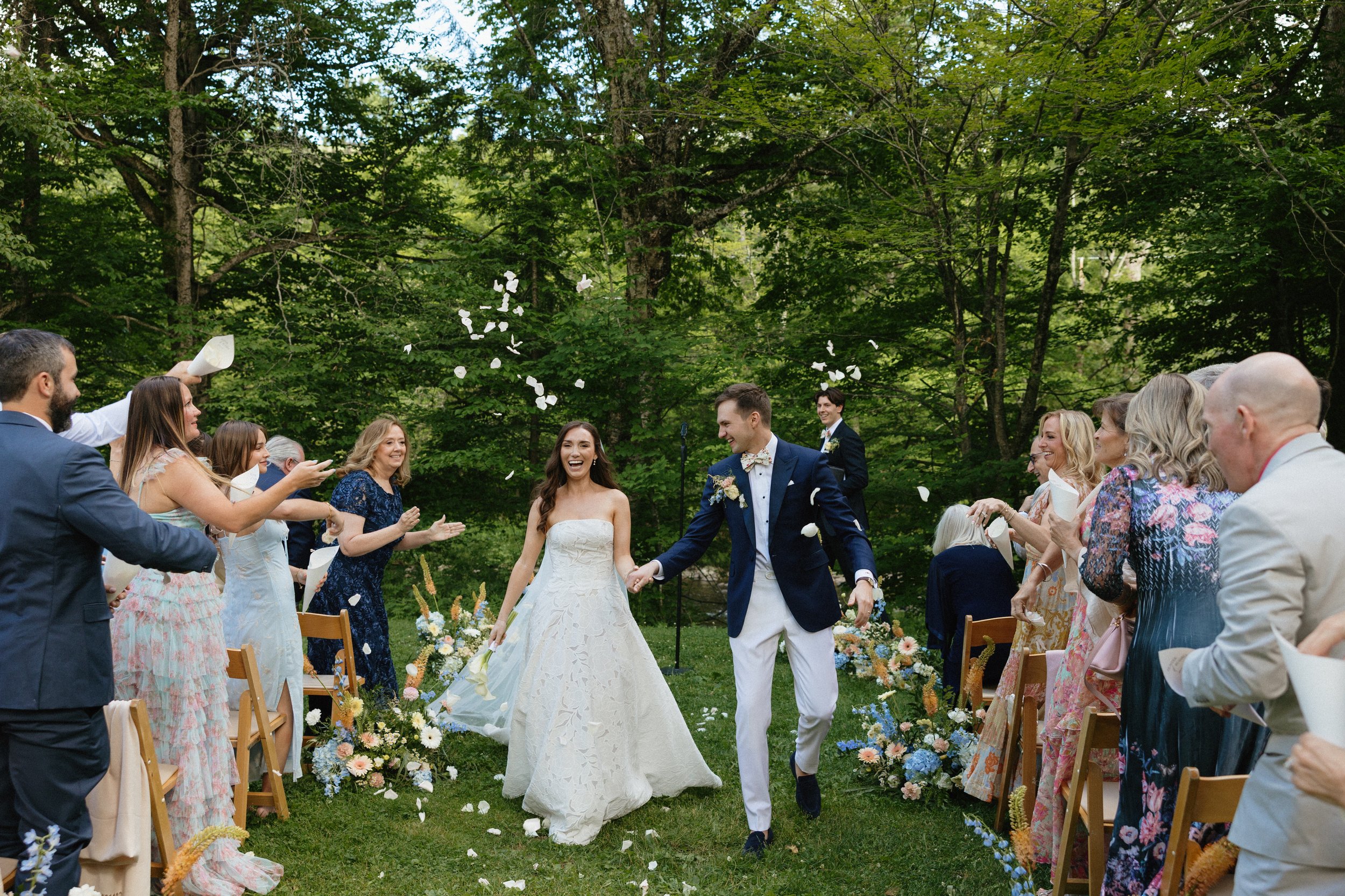 catskills-garden-wedding-beaverkill-valley-inn-113.jpg