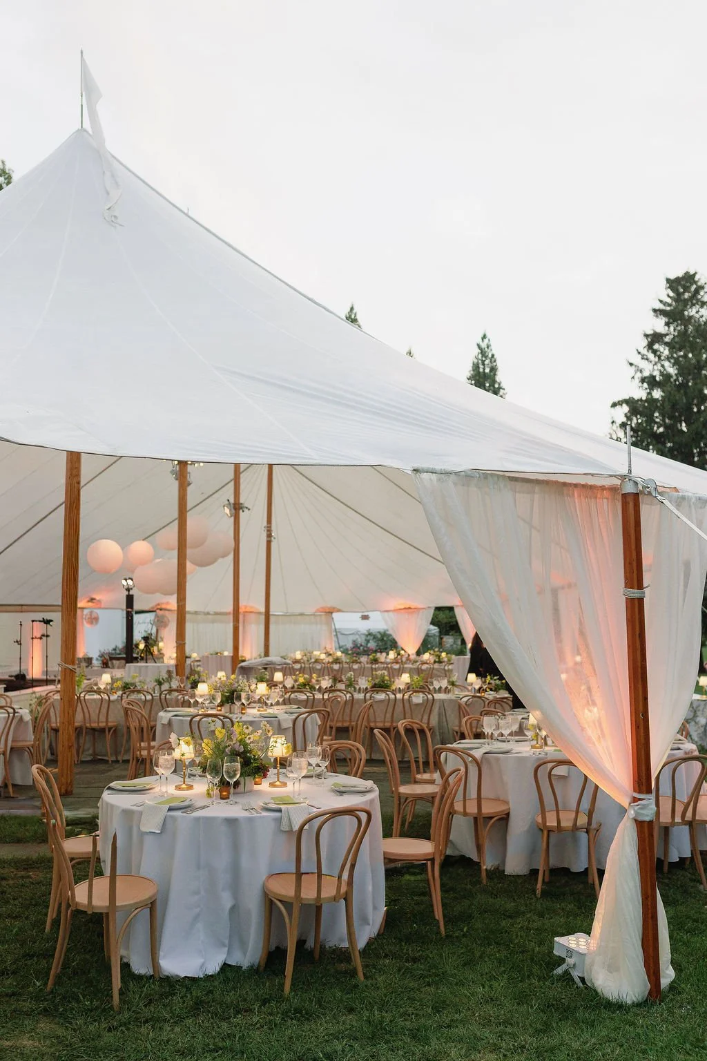 2025_old-lyme_florence-griswold_tented-coastal-wedding-523.jpg