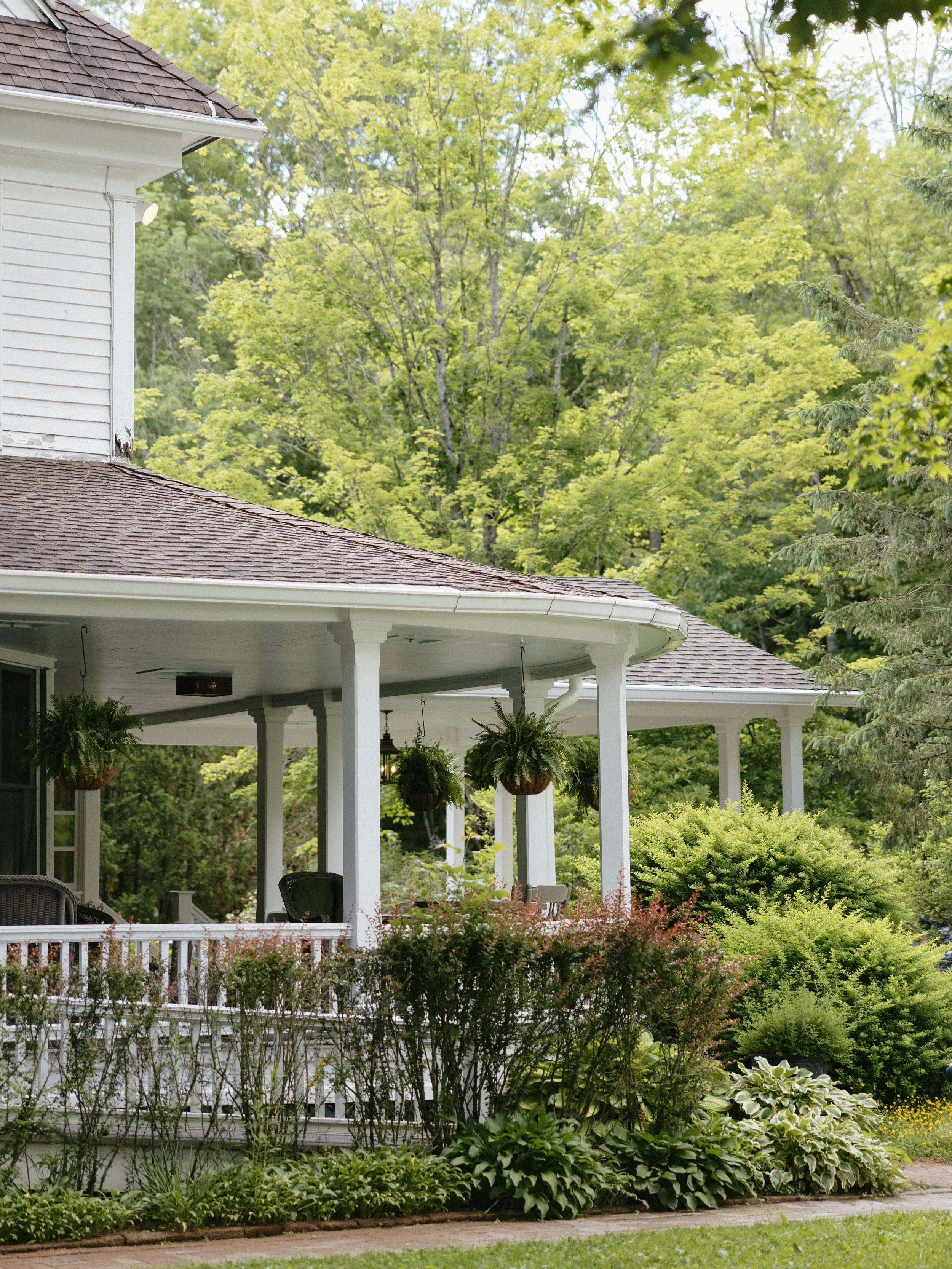 catskills-garden-party-beaverkill-valley-inn-25 3.jpg
