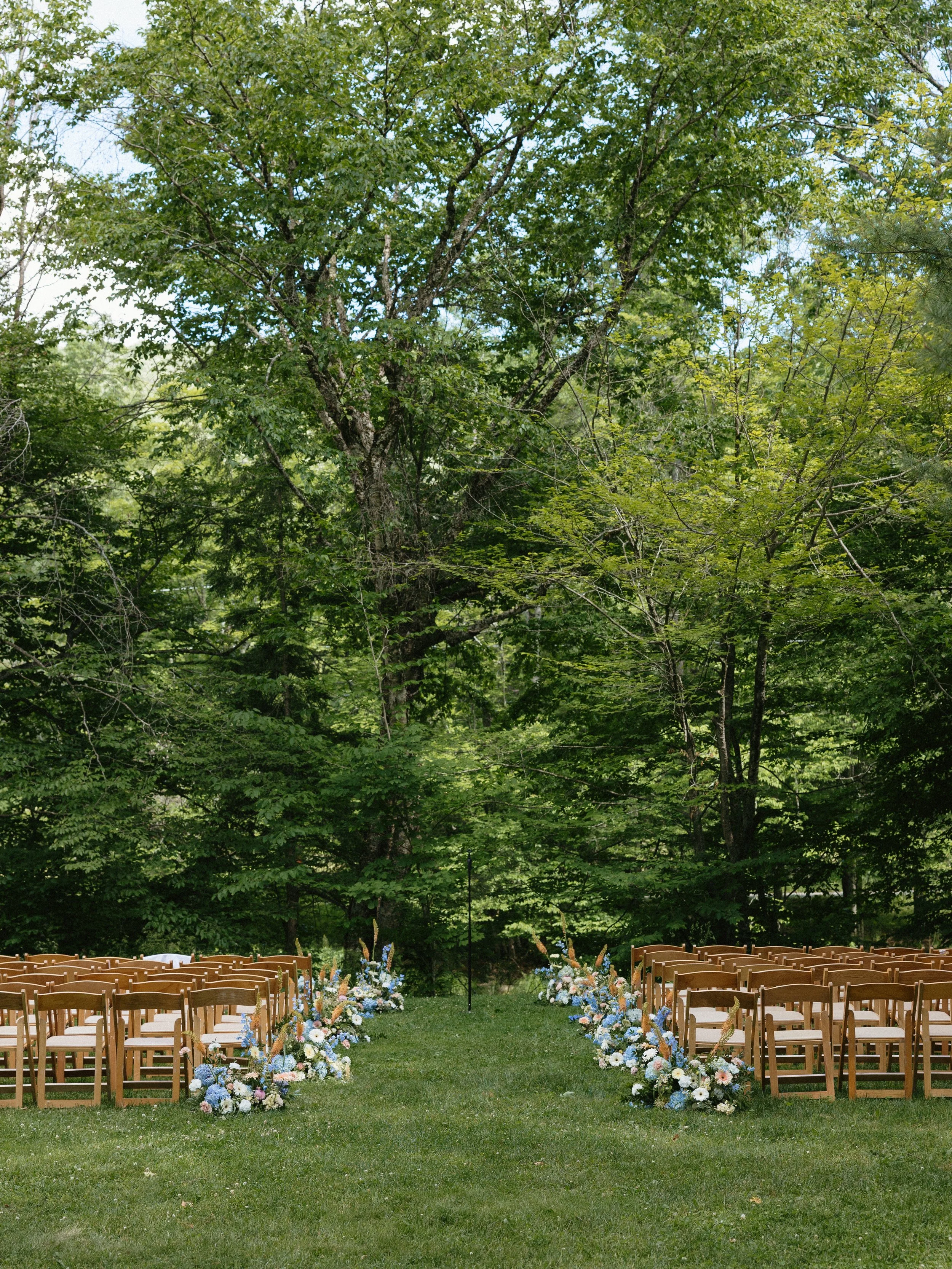 catskills-garden-wedding-beaverkill-valley-inn-002.jpg