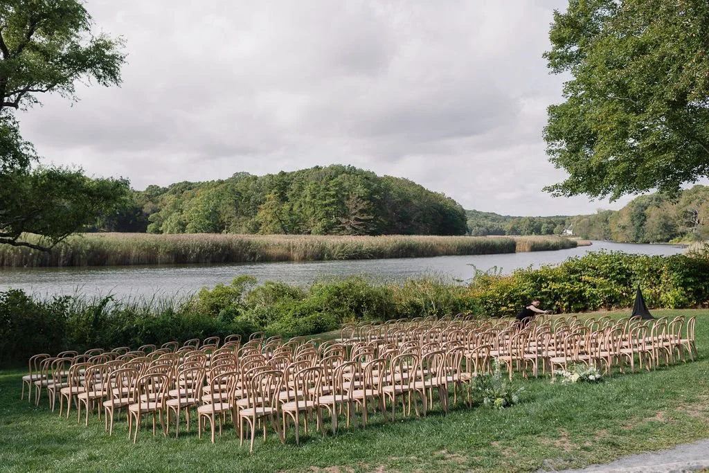 Tented coastal wedding at the Florence Griswold Museum in Old Lyme, Connecticut, captured by Kindred Weddings.