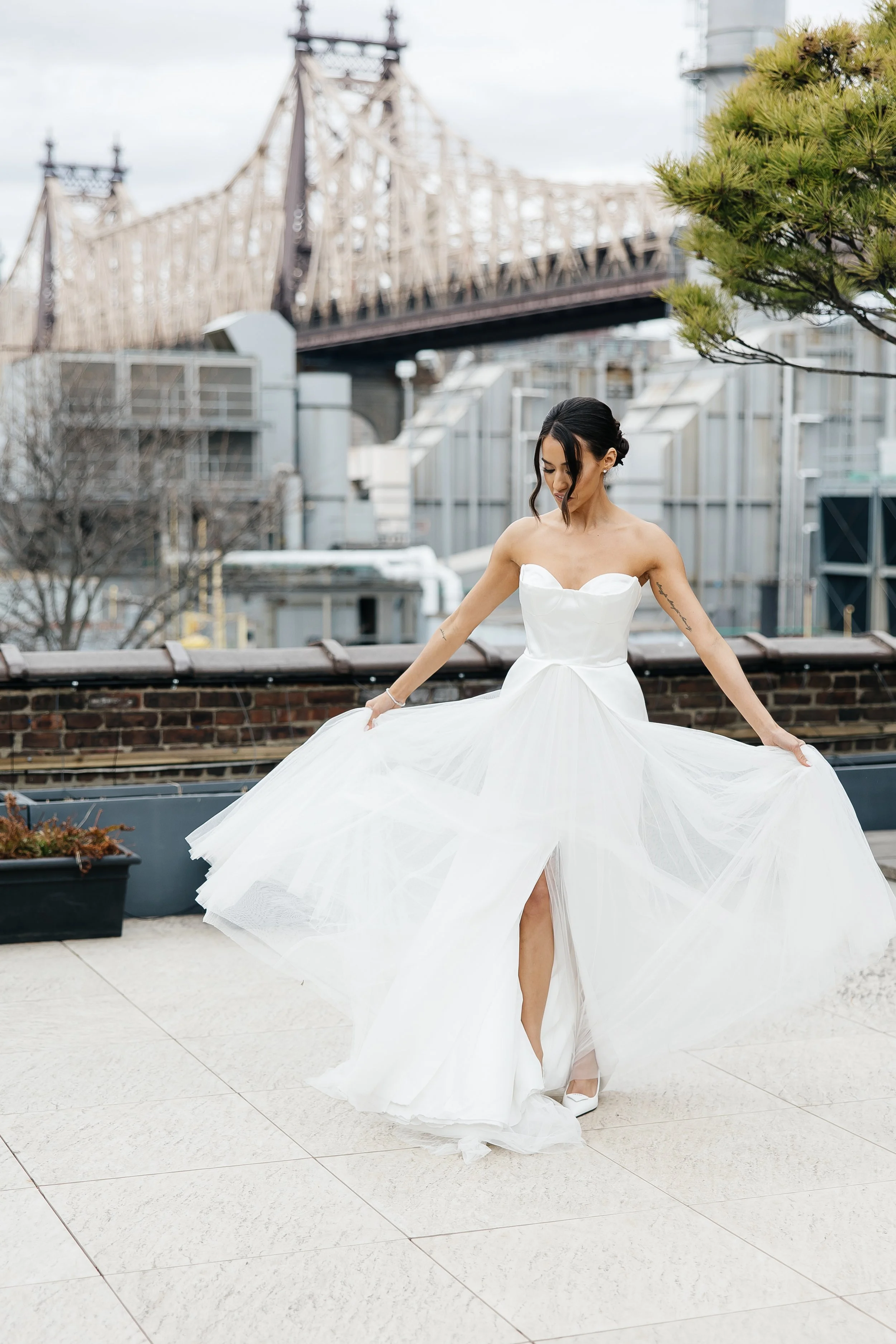 editorial-romantic-monochrome-wedding-foundry-nyc-608.jpg