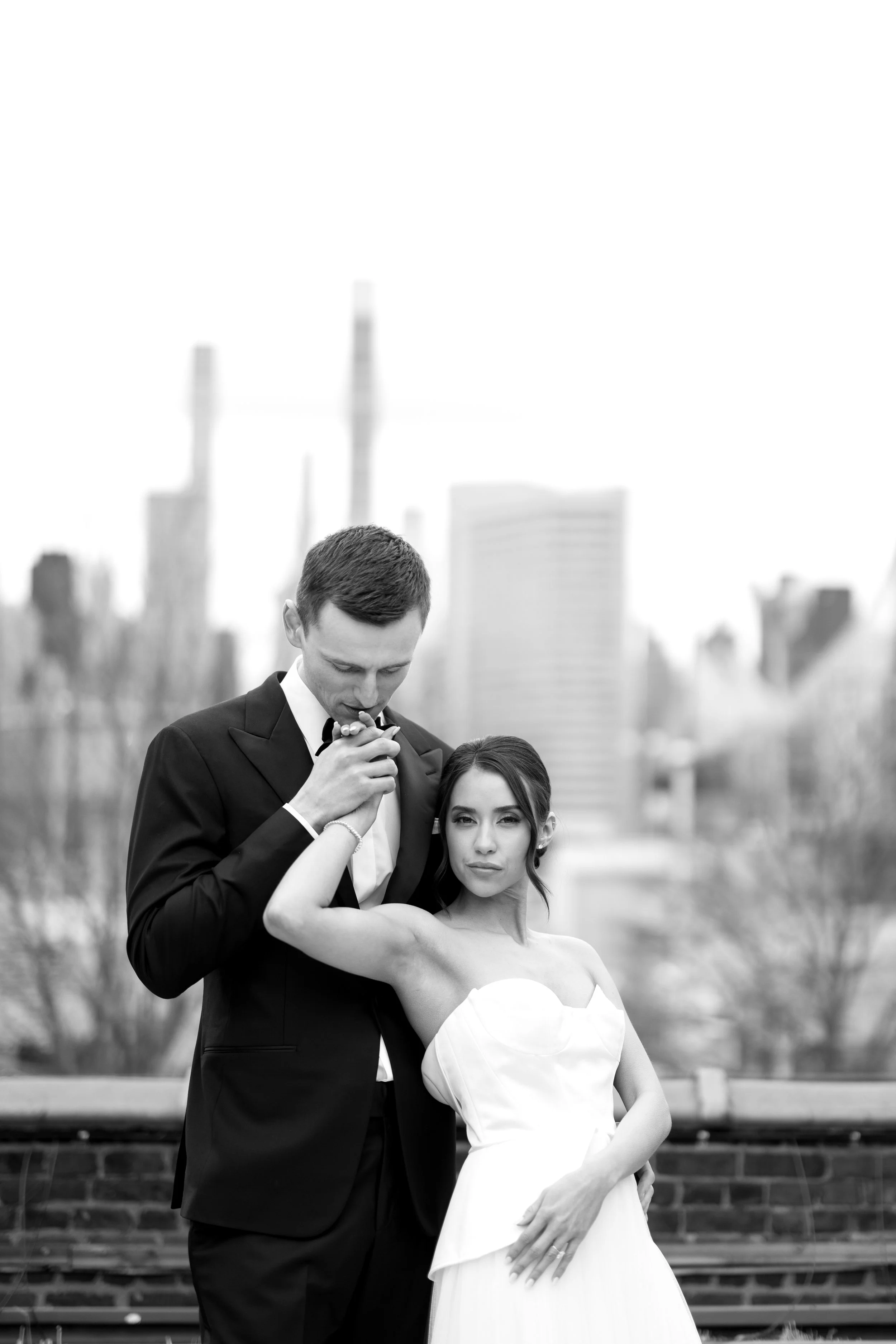 editorial-romantic-monochrome-wedding-foundry-nyc-2561.jpg