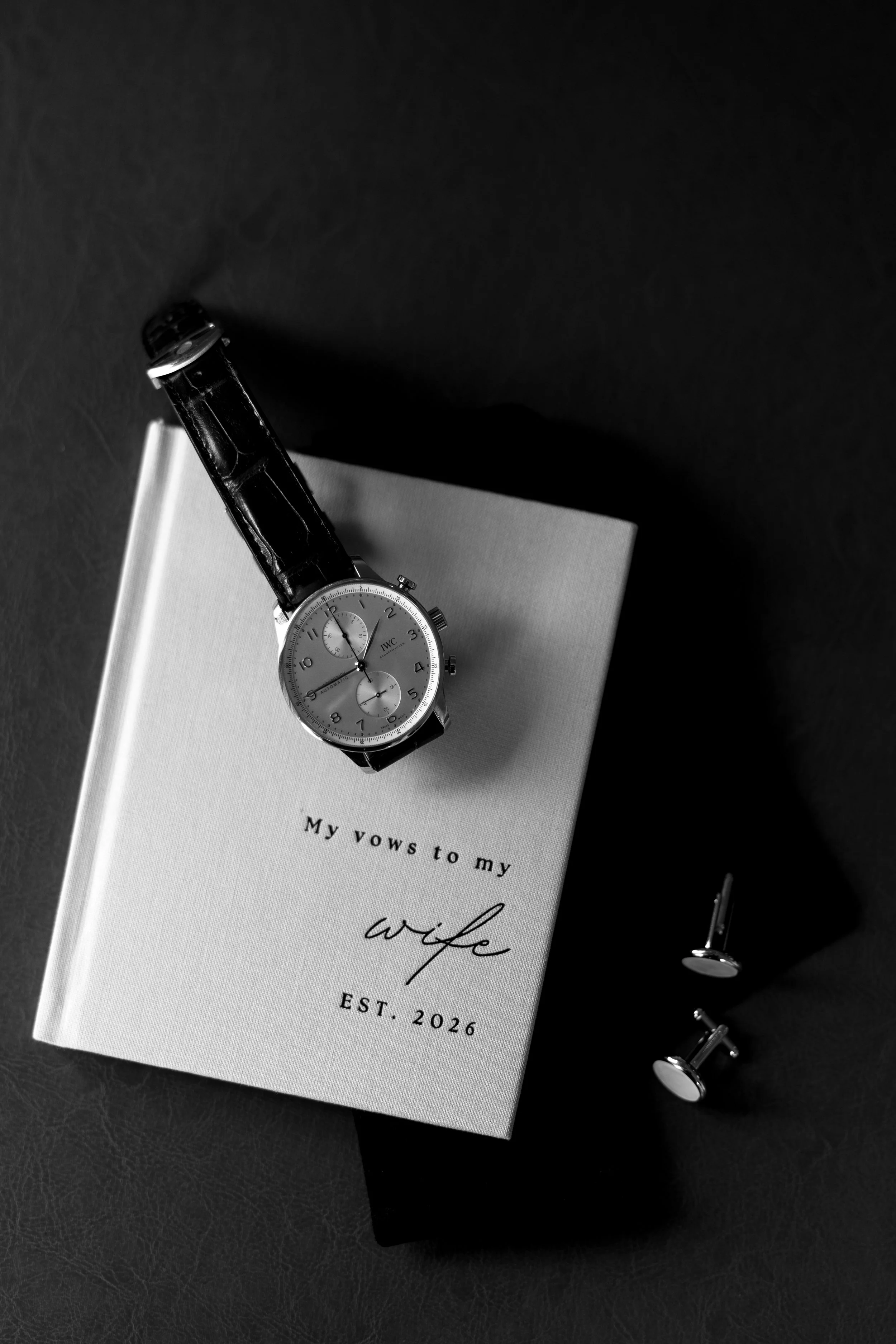 editorial-romantic-monochrome-wedding-foundry-nyc-3472.jpg