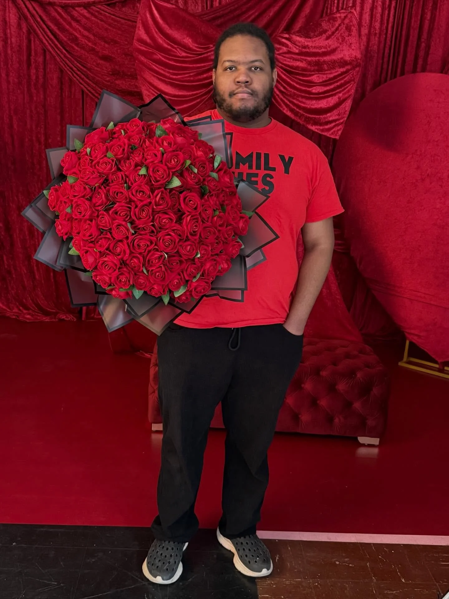 We&rsquo;re back open and we have roses&hellip;.lots of roses! Our 100 rose bouquet is live on the website, and available as an add on to any booking. We&rsquo;ll see you guys soon!
&bull;
And somebody bring us some hot chocolate with marshmallows!